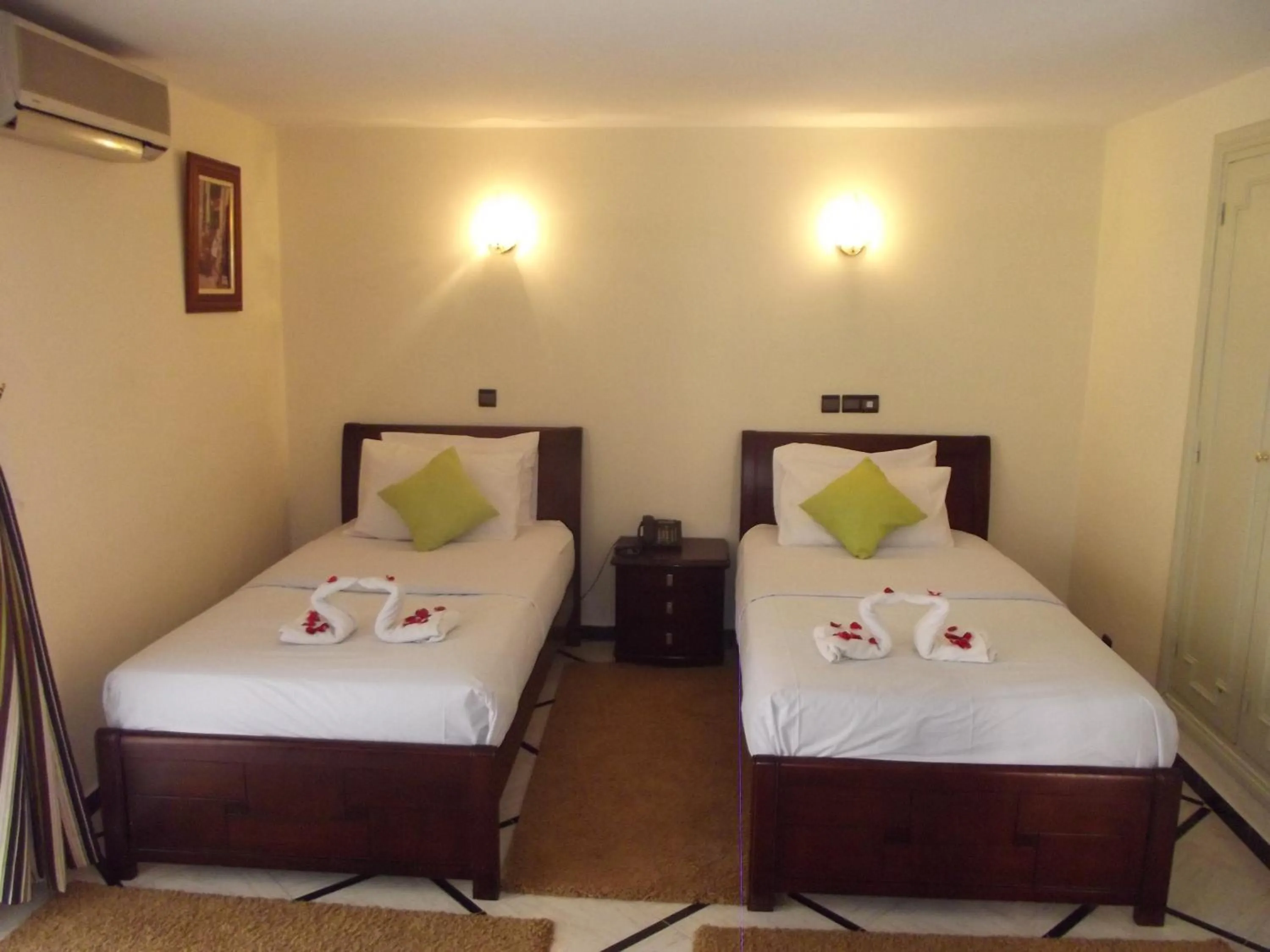 Twin Room in Hotel Al Kabir