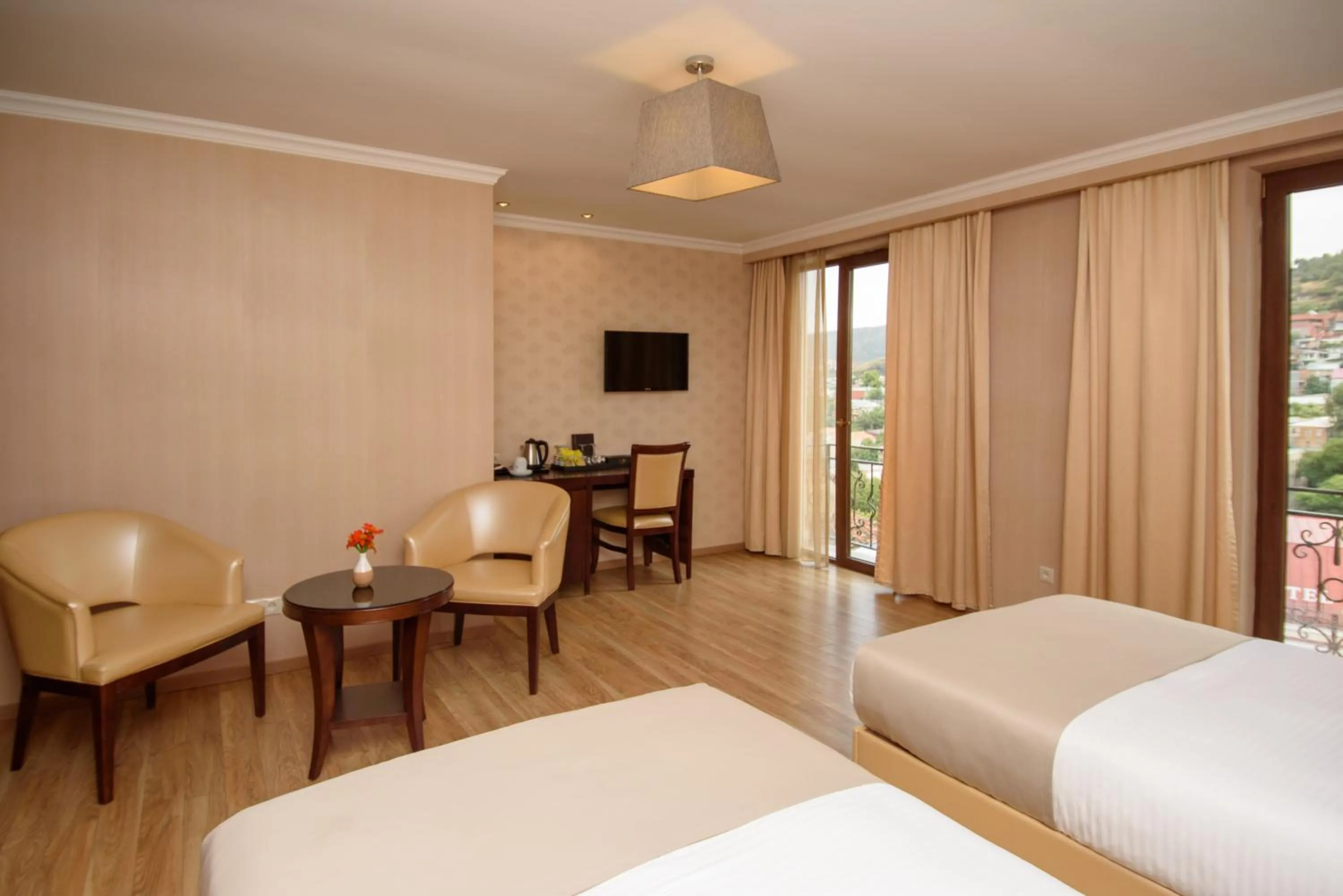 Twin Room with City View in KMM Hotel