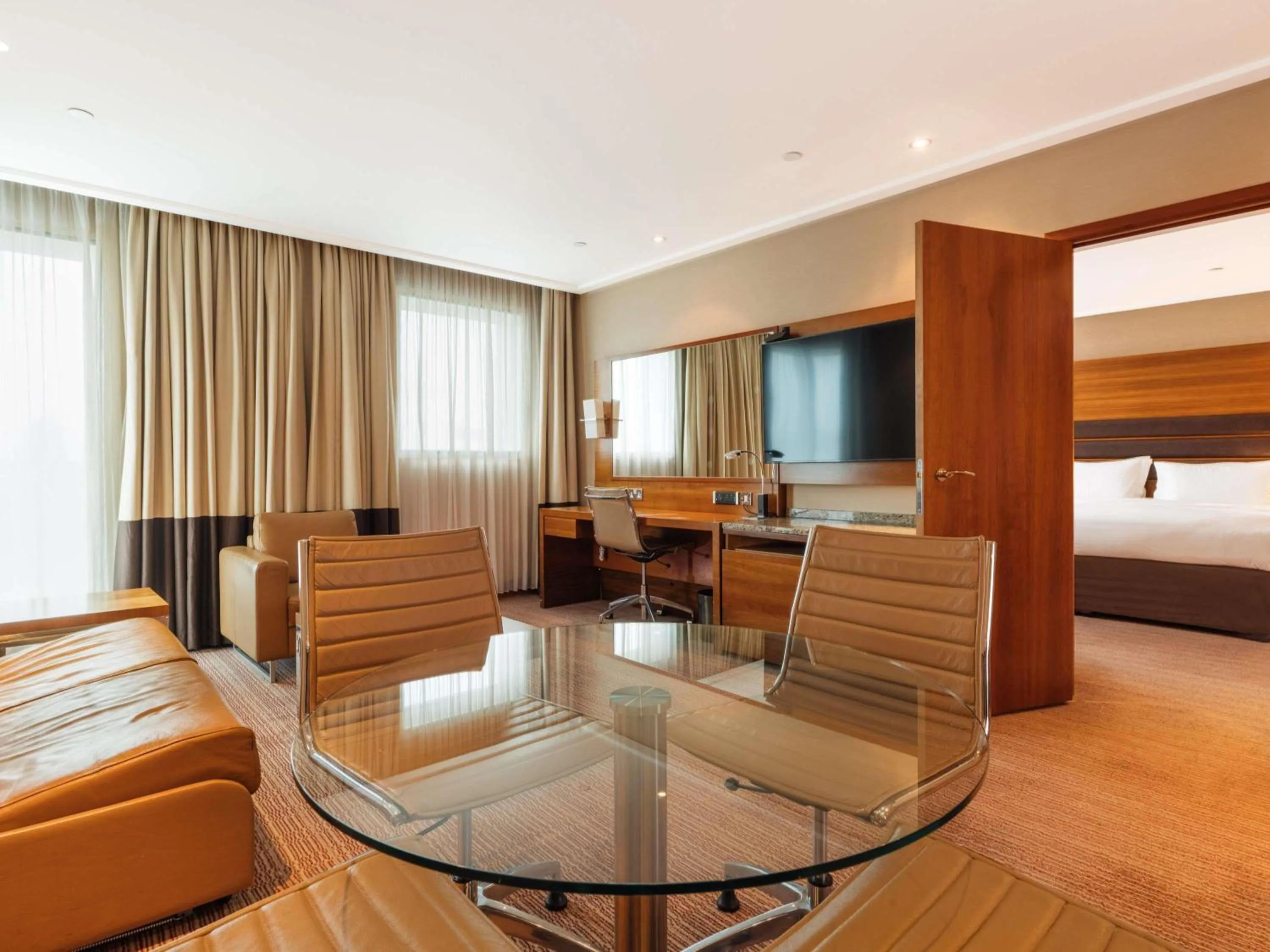 One-Bedroom Prestige Suite and Lounge Access in Sofitel London Heathrow