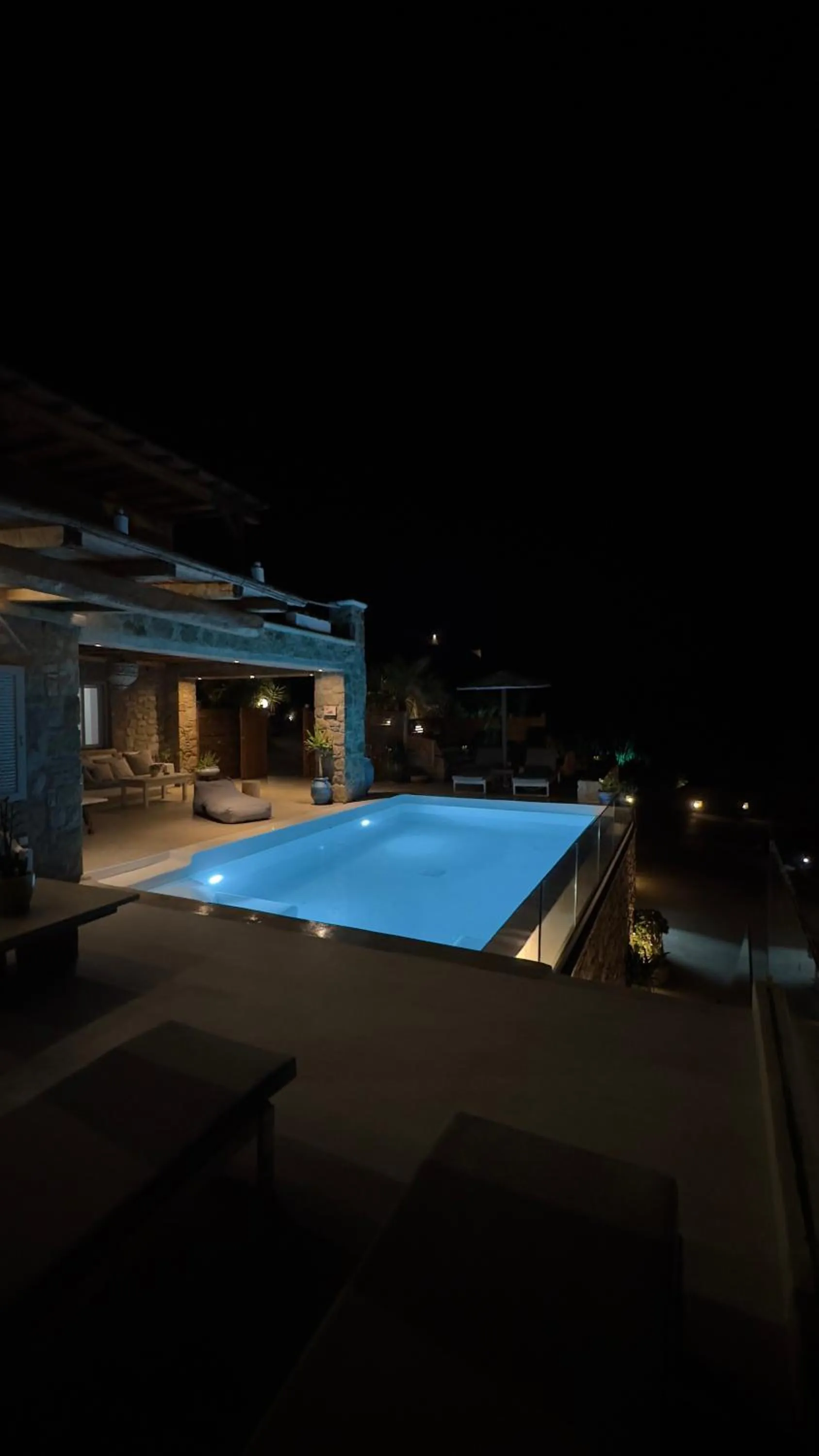 Deluxe Apartment with Shared Outdoor Pool  in Mykonos Village