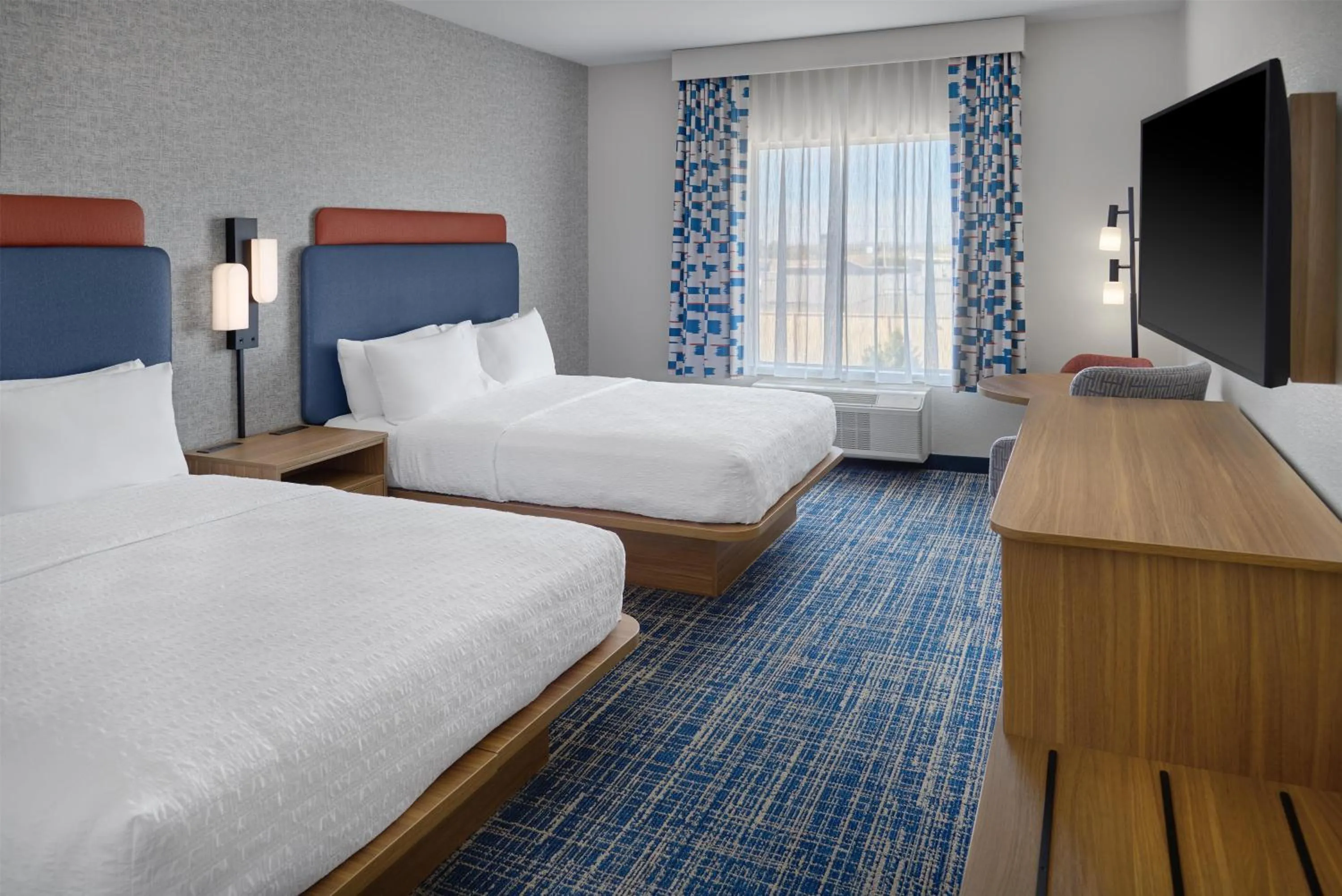 Room with Two Queen Beds - Non-Smoking in Hampton Inn Vernon