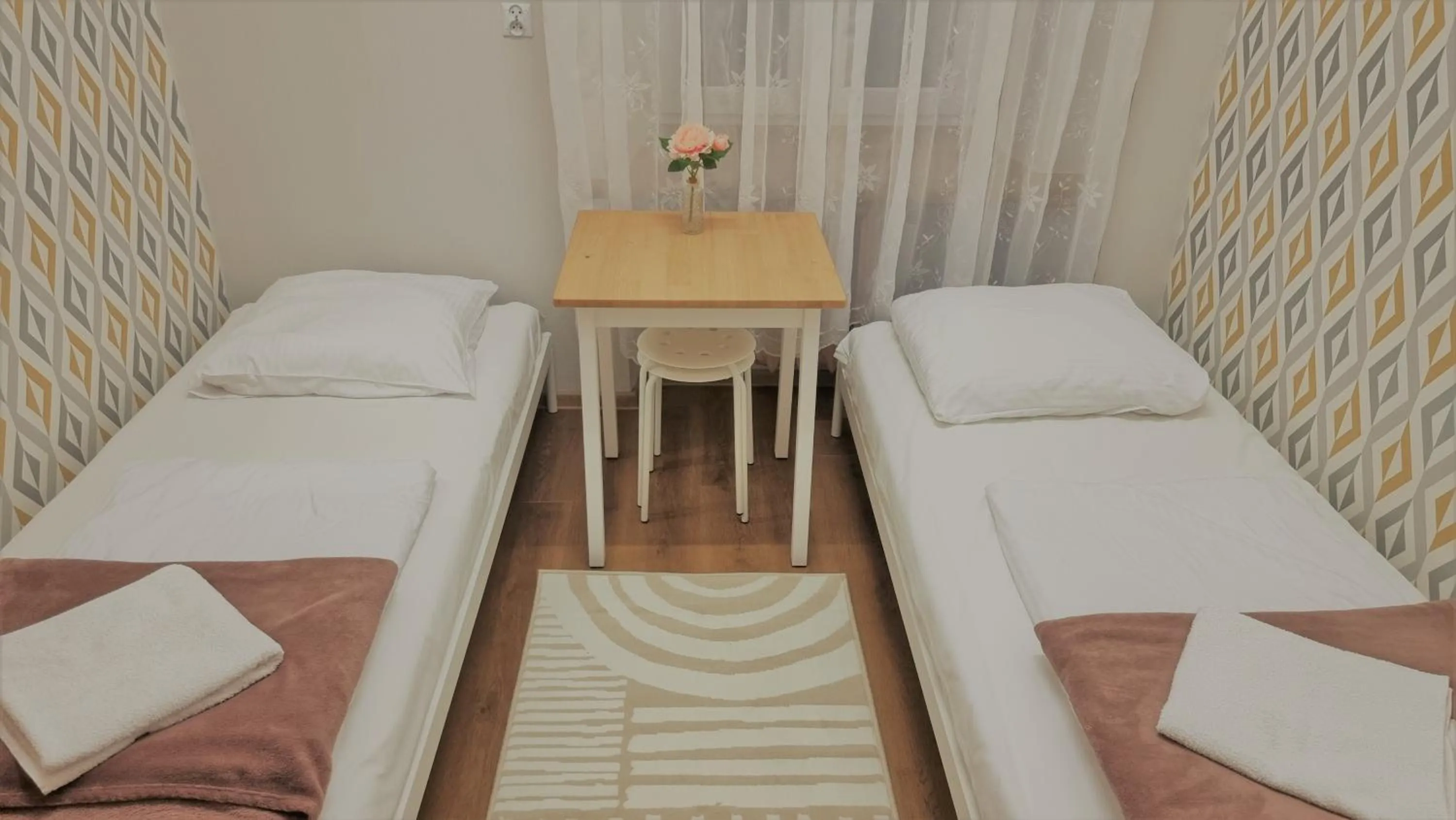 Twin Room in Schronisko Młodzieżowe PTSM Matecznik