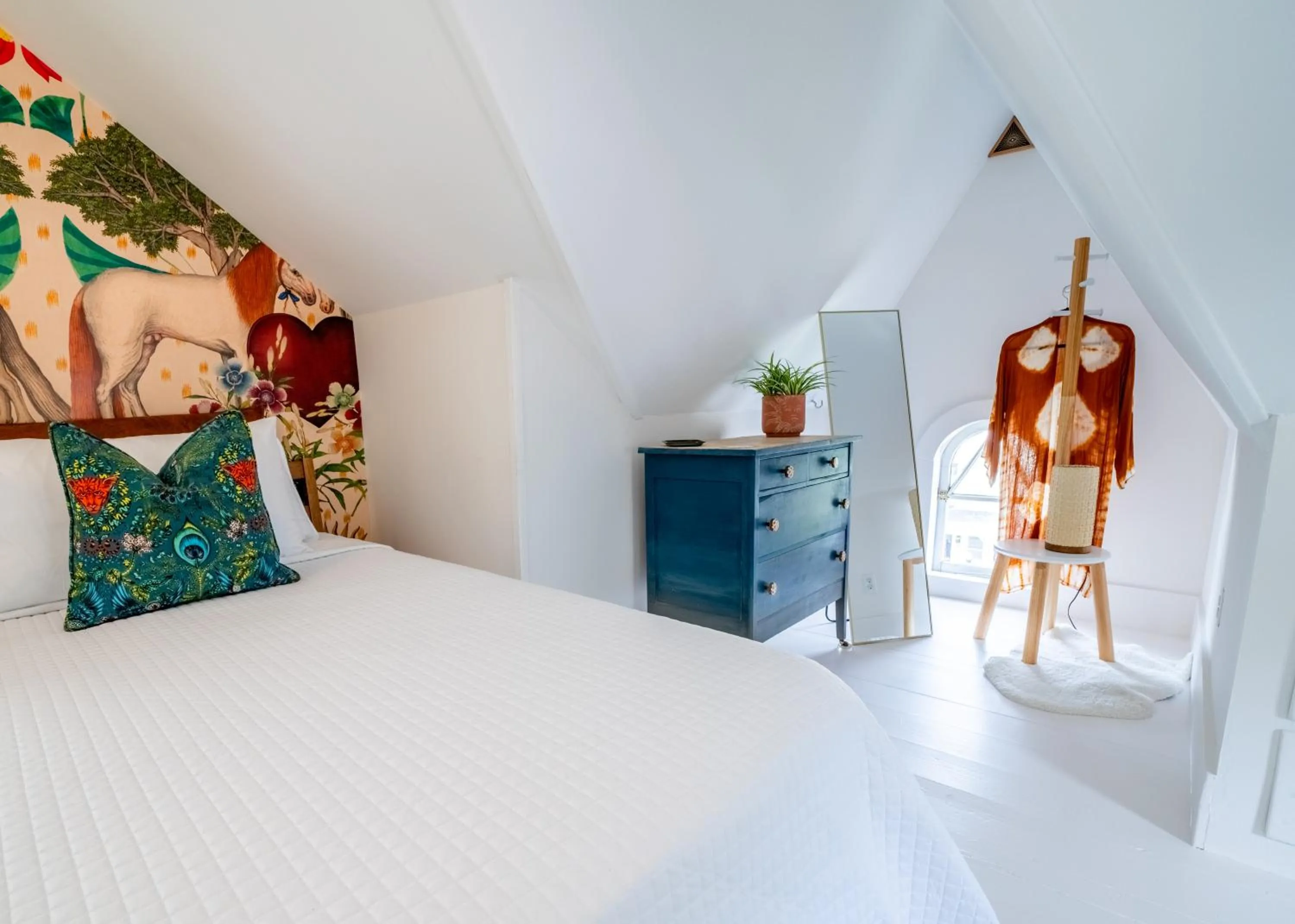 King Room in Twin Gables of Woodstock