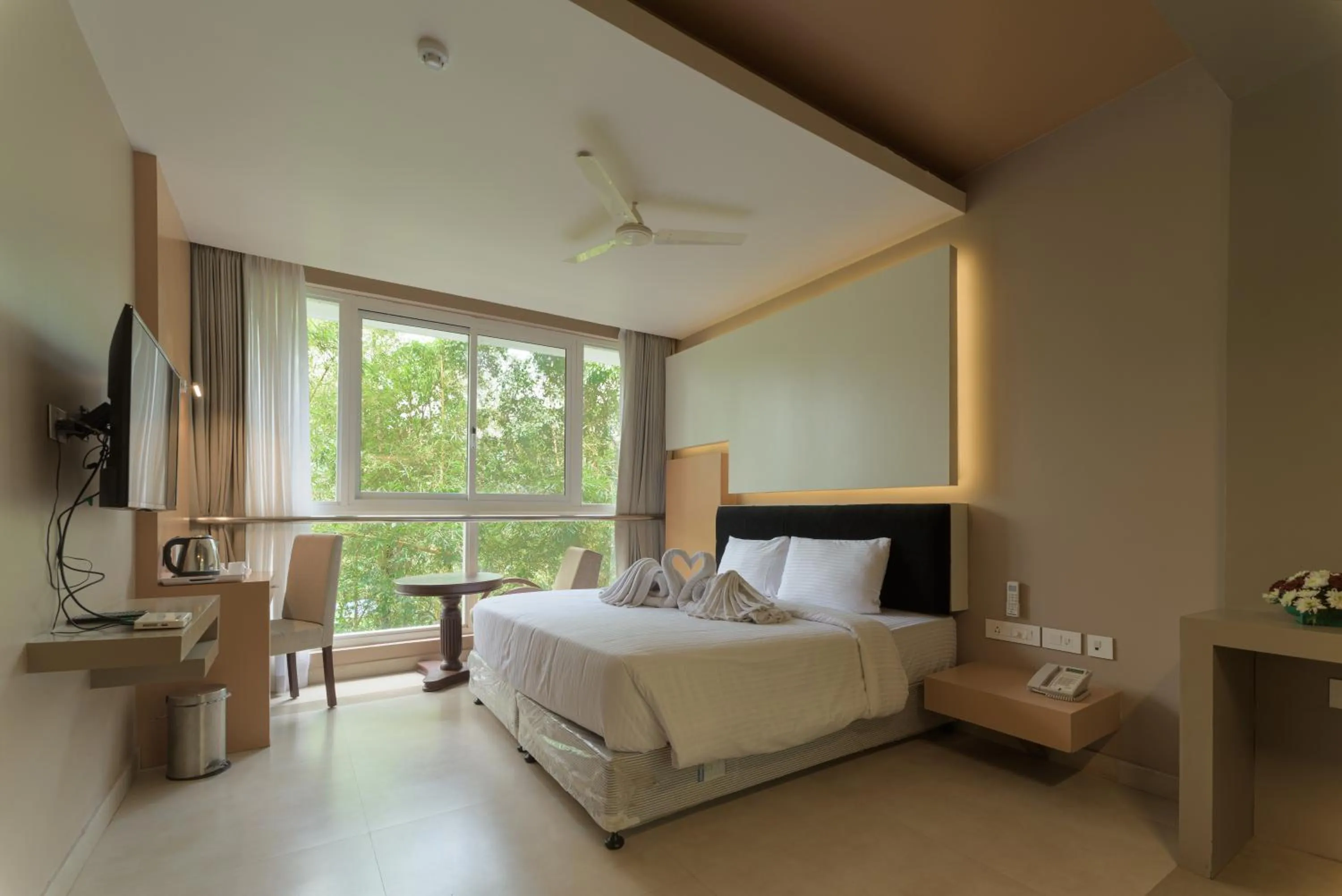 Standard Queen Room in Vythiri Village