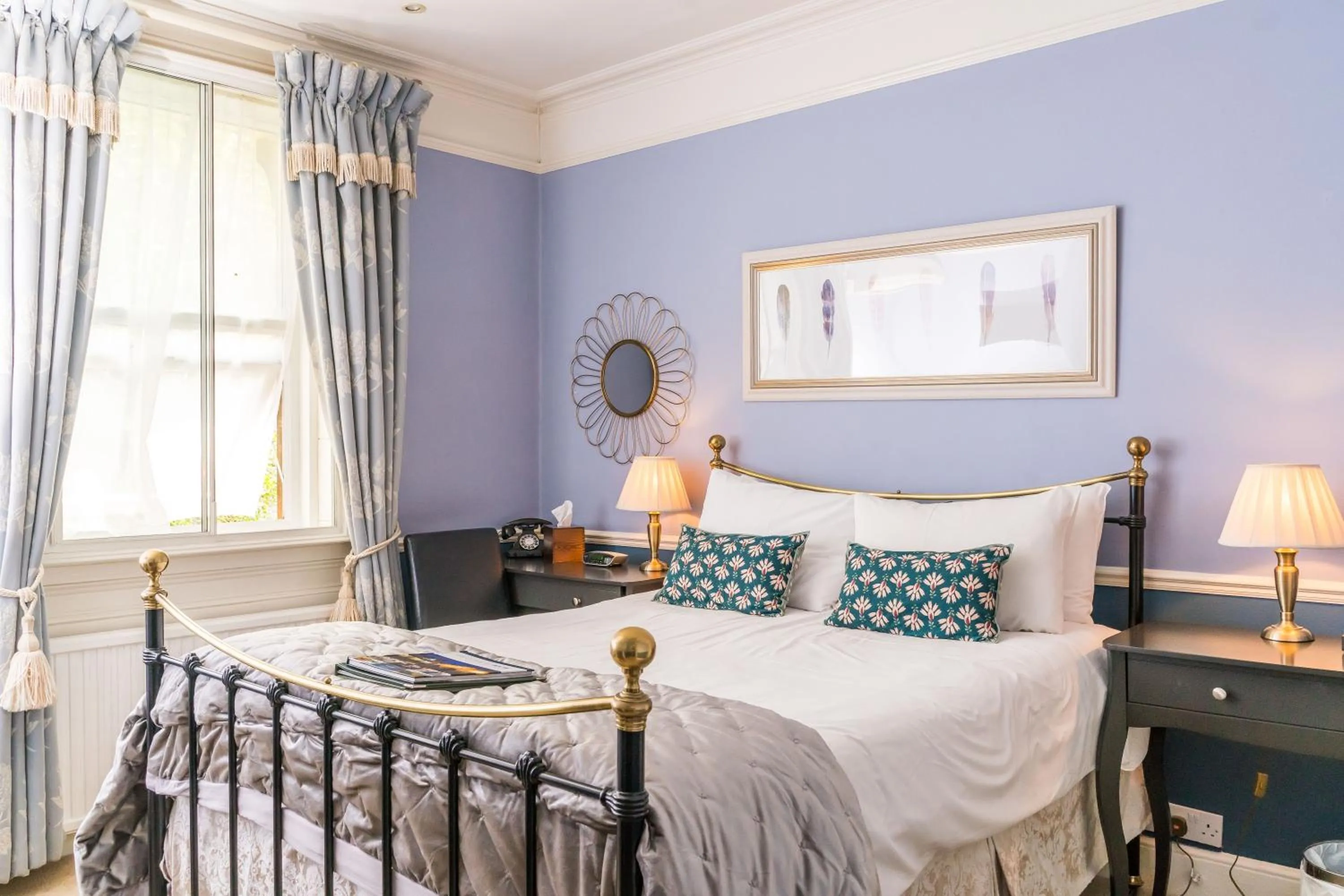 Standard Queen Room in Oldfields House