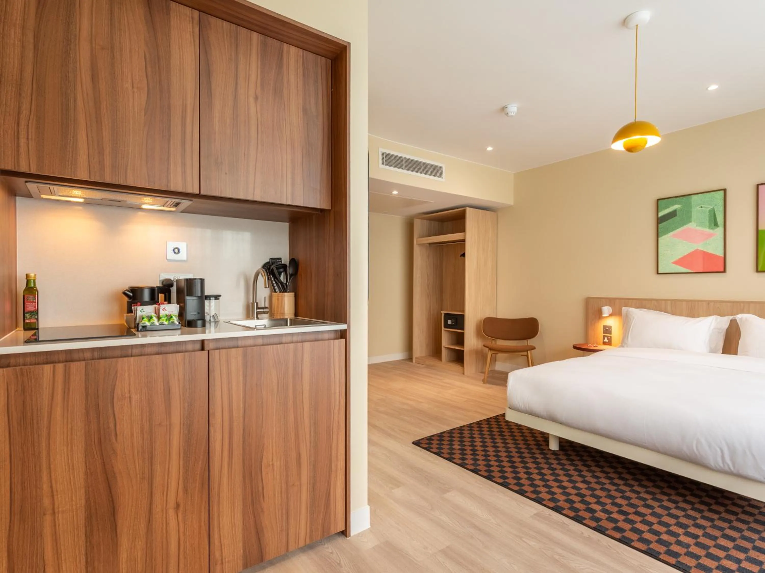 Large Studio with Kitchenette in Numa Brighton Pavilion