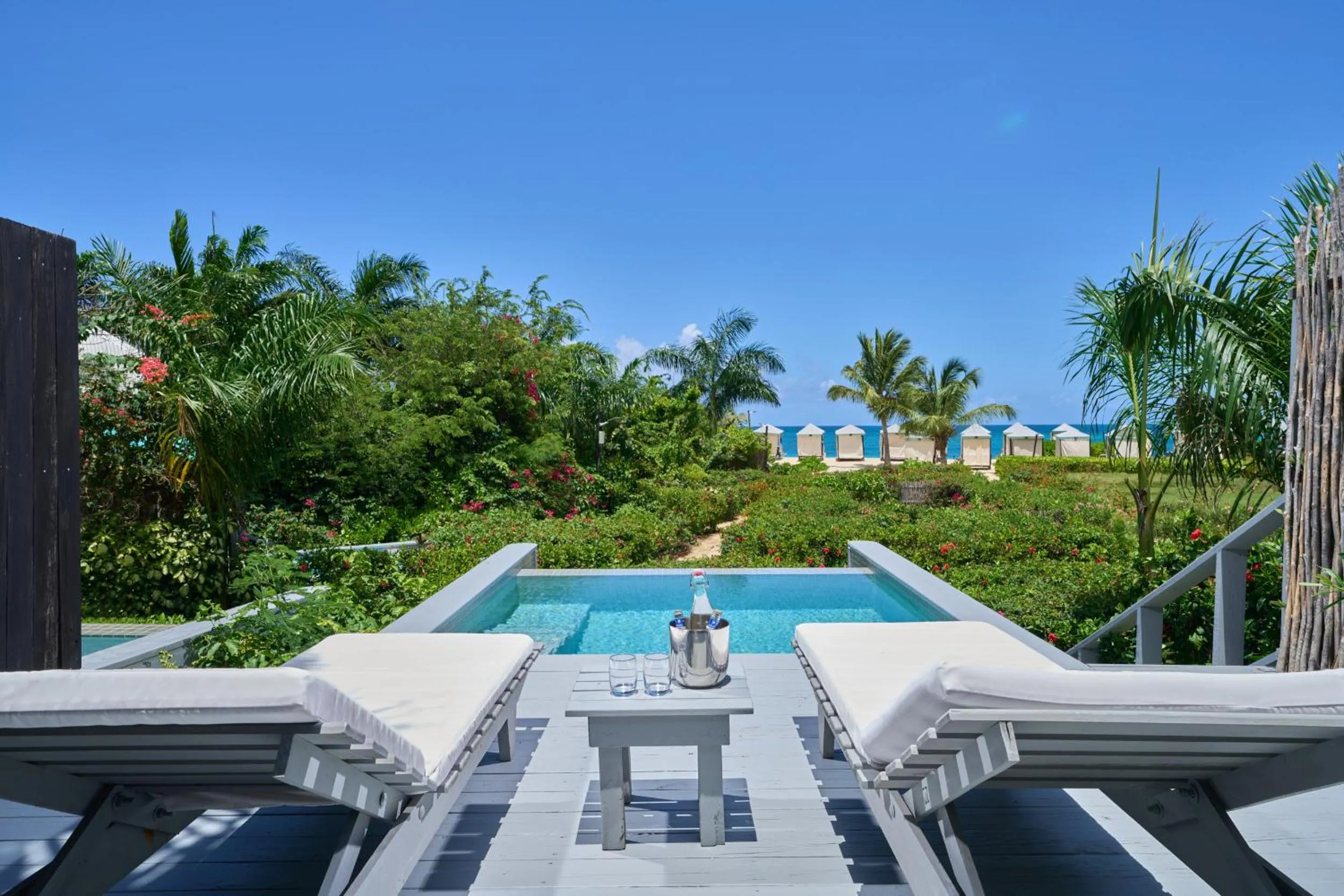 Plunge Pool Cottage in Keyonna Beach - All Inclusive - Couples Only