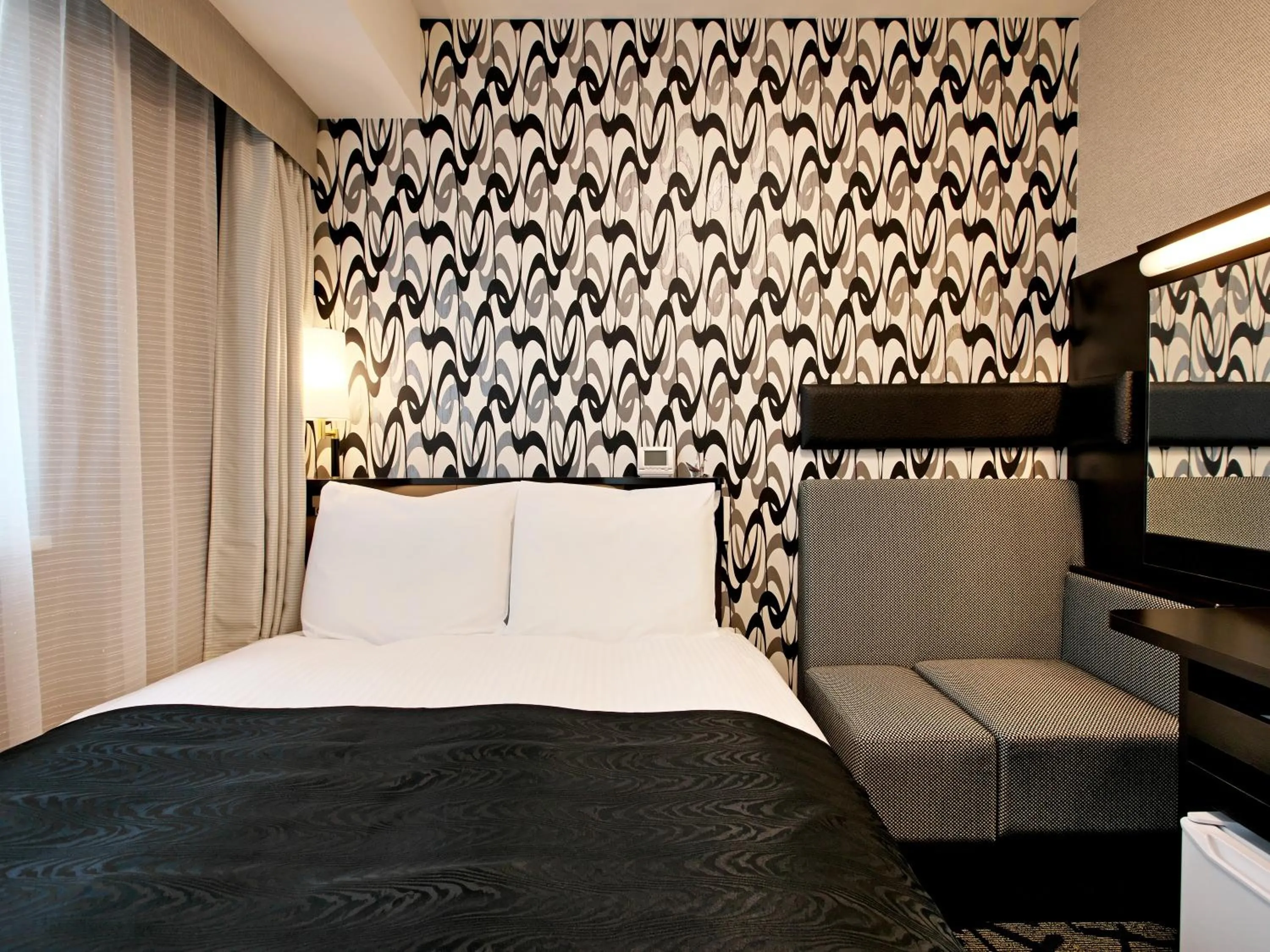 Deluxe Double Room in APA Hotel Niigata Tsubamesanjo Ekimae