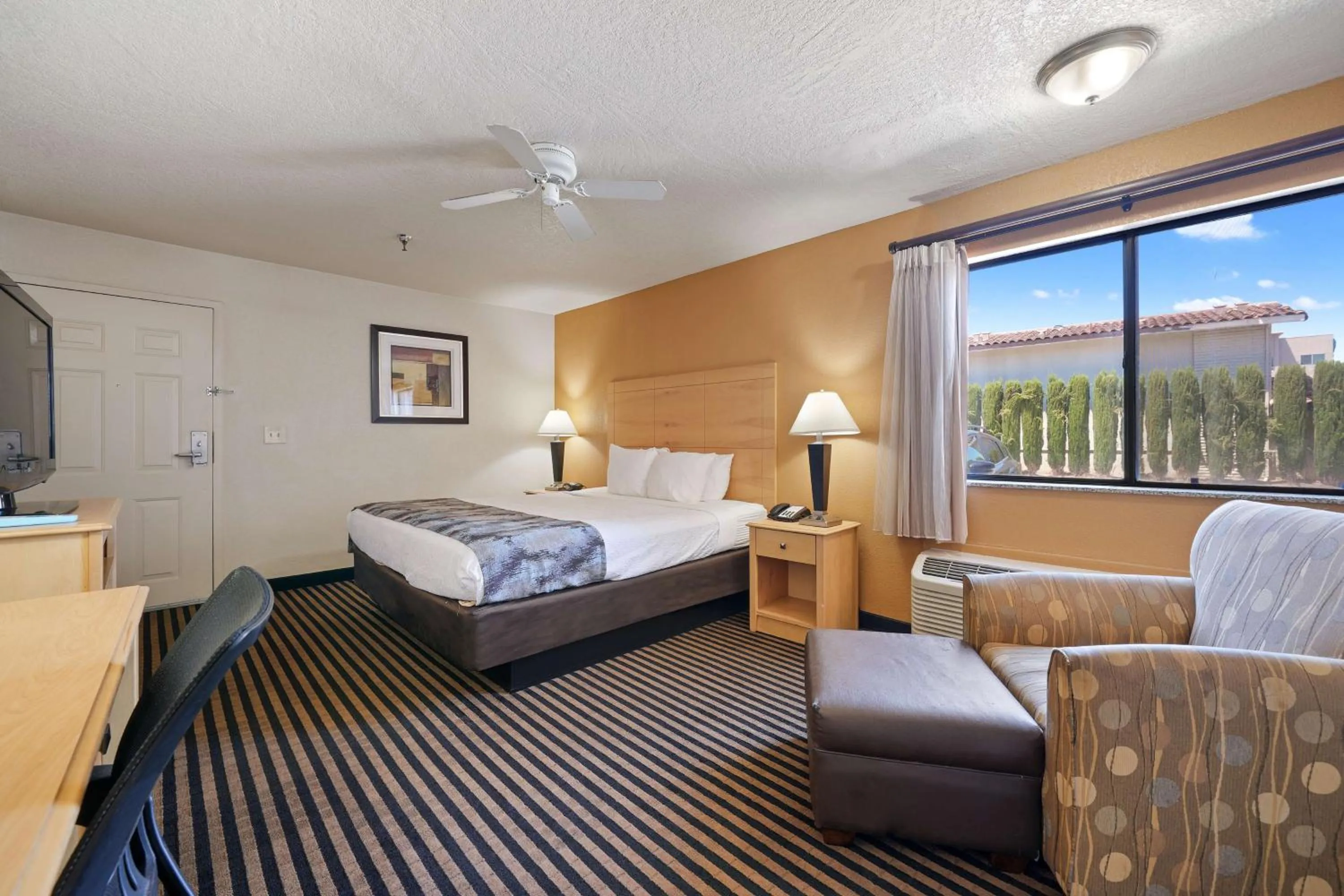 Two-Room Suite with Two King Beds - Non-Smoking in Best Western Plus Executive Inn & Suites
