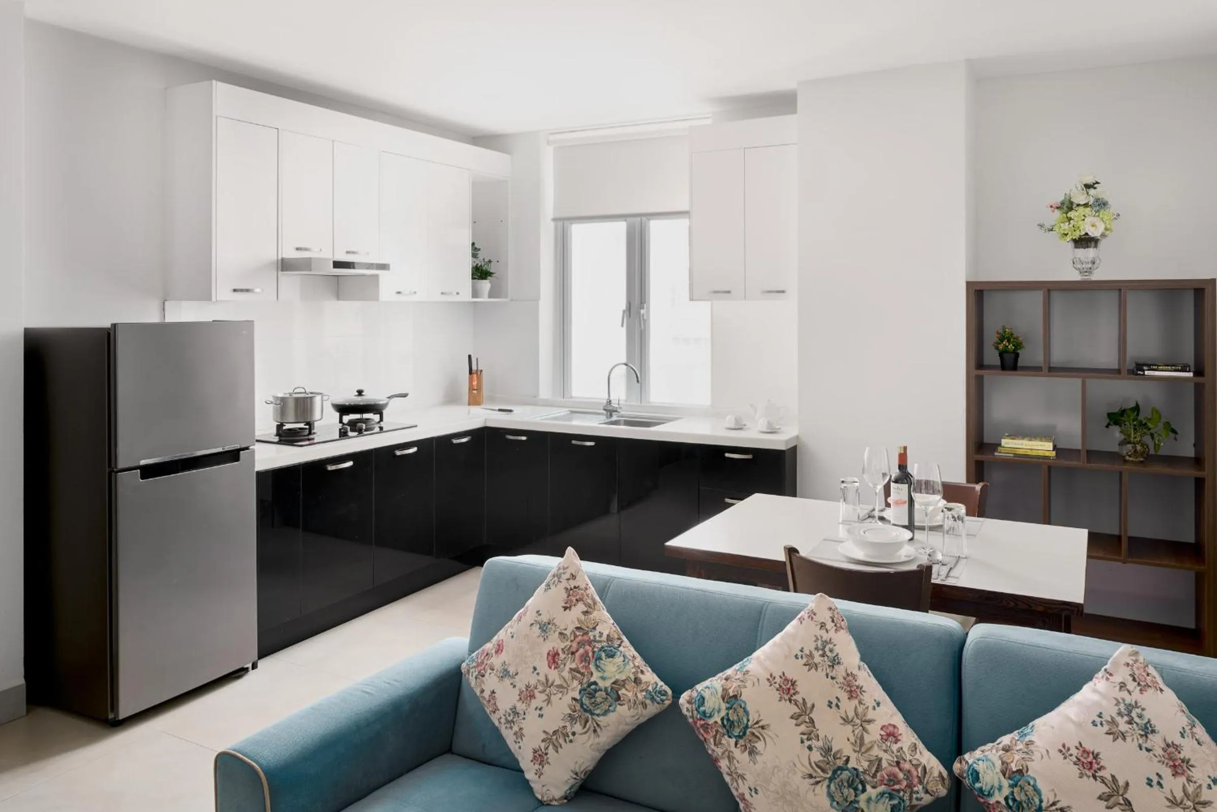 One-Bedroom Apartment - single occupancy in Queen Mansion