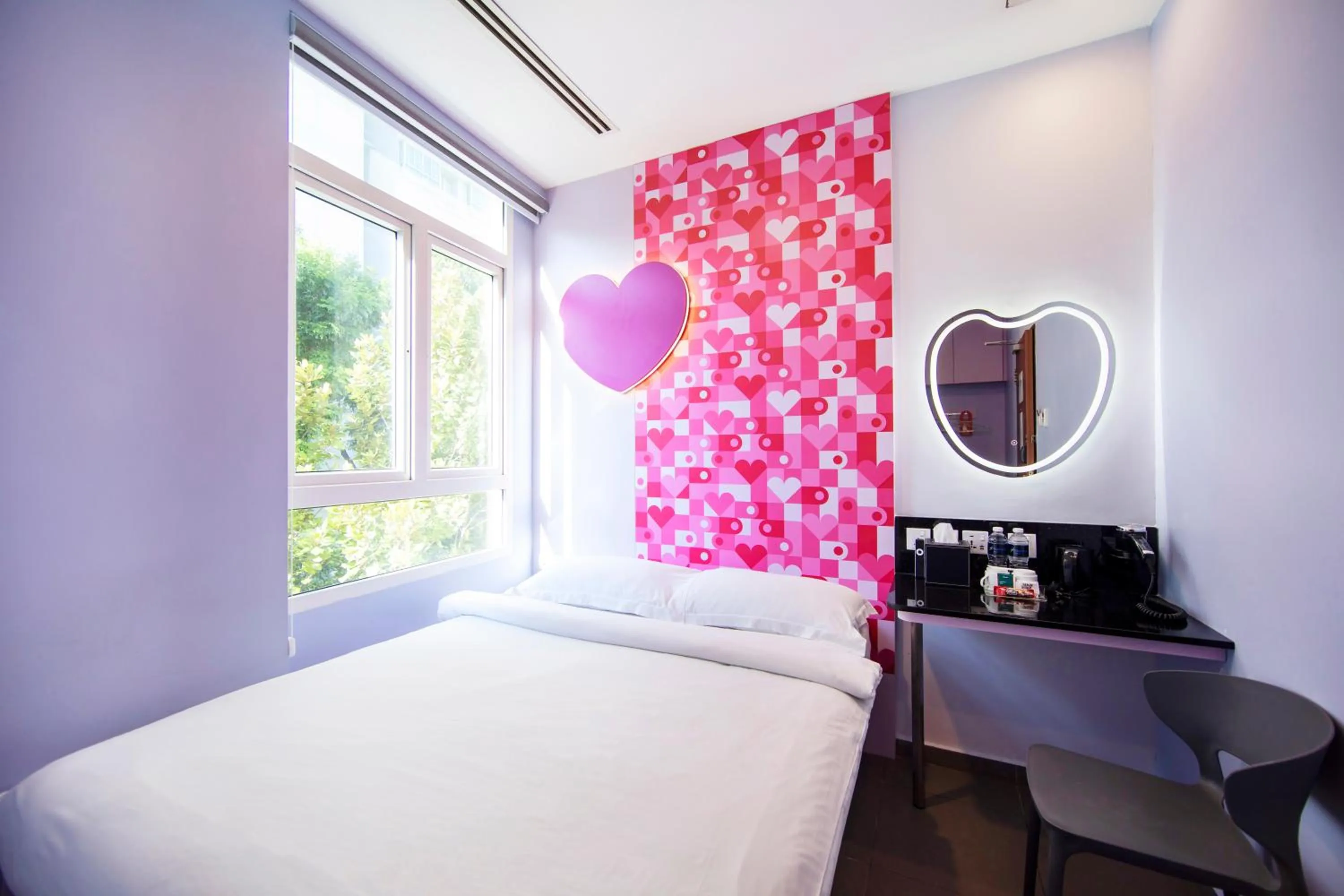 Superior Double Room in Fragrance Hotel - Lavender