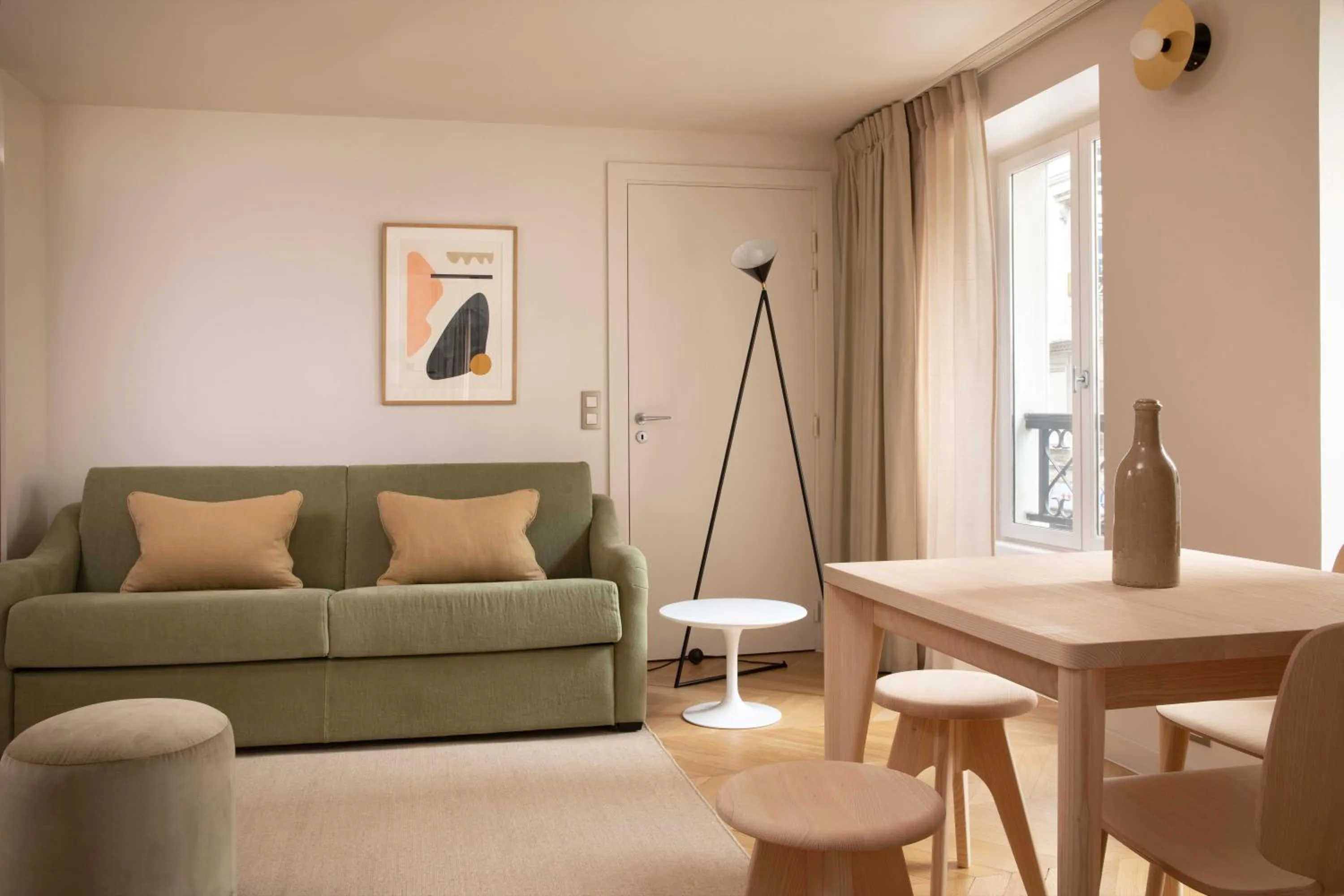 Classic Apartment in Résidence Nell Paris