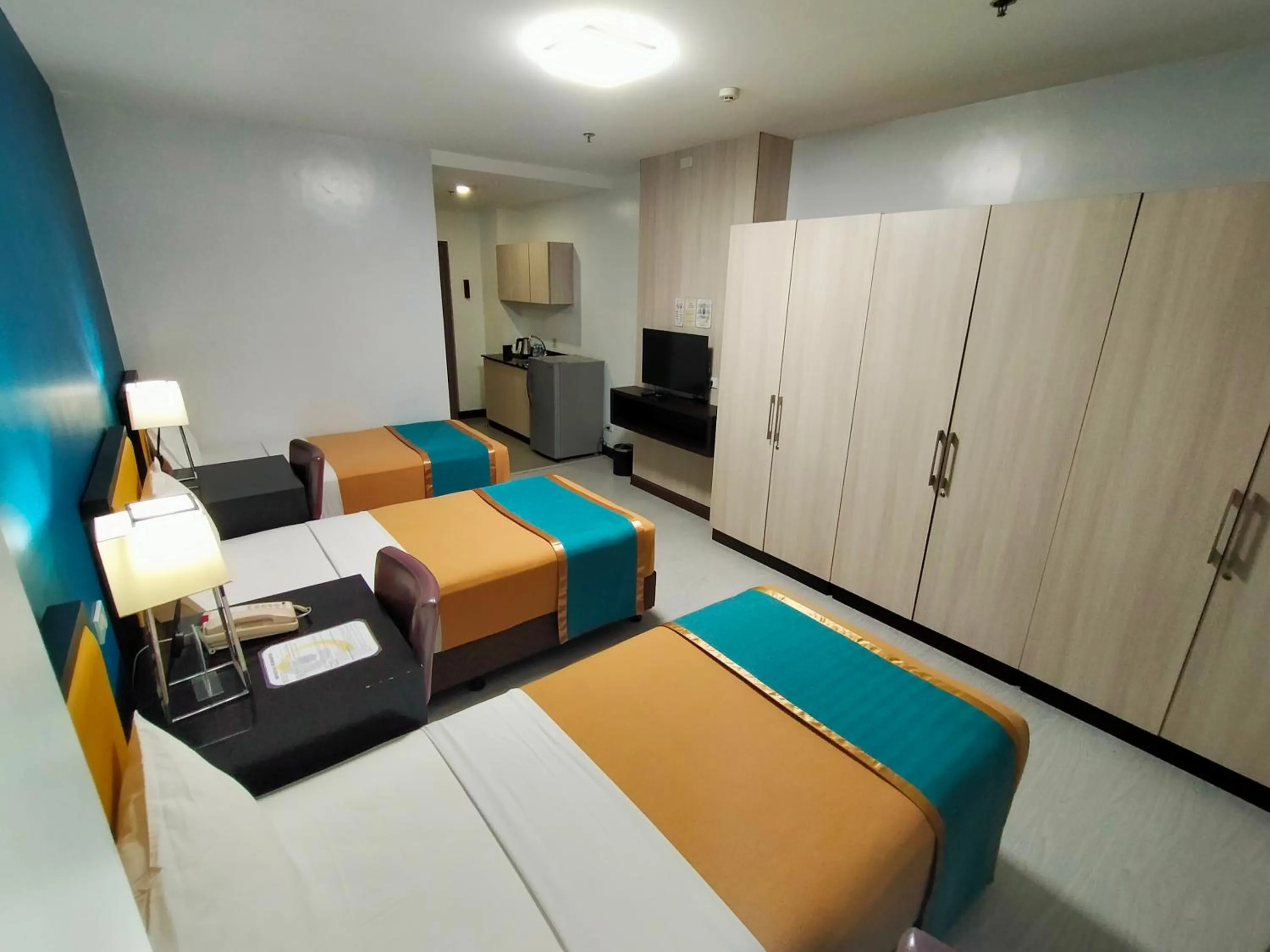 Standard Triple Room in Studio 89 Katipunan QC