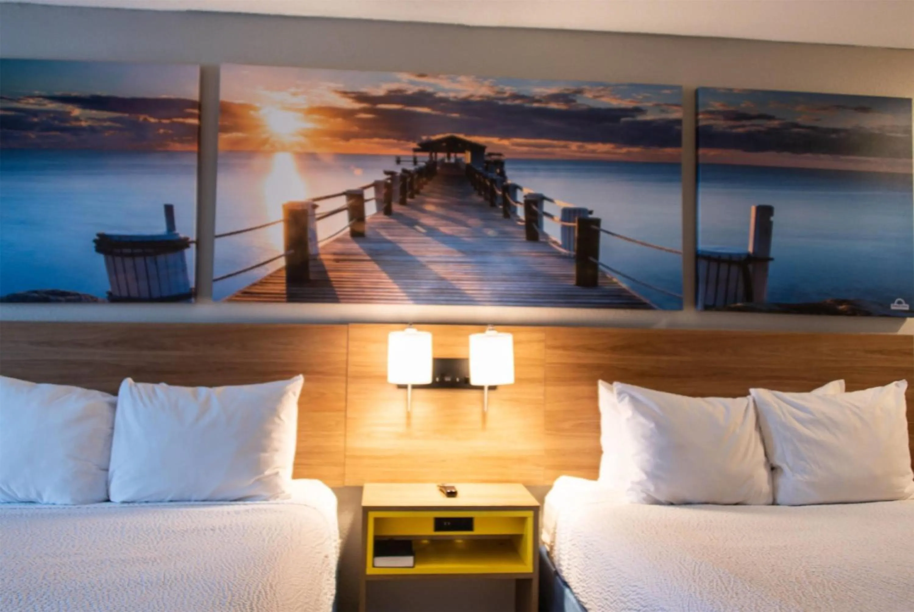 Queen Room with Two Queen Beds - Disability Access/Non-Smoking in Days Inn by Wyndham Troy