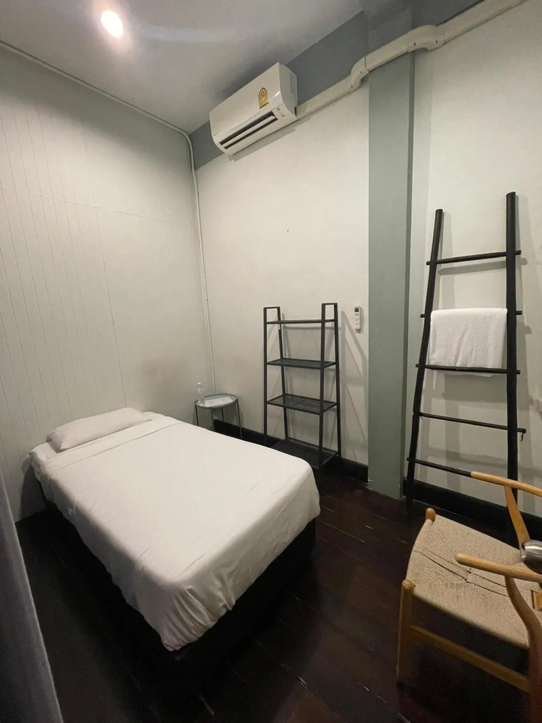 Small Single Room - single occupancy in The Orientale