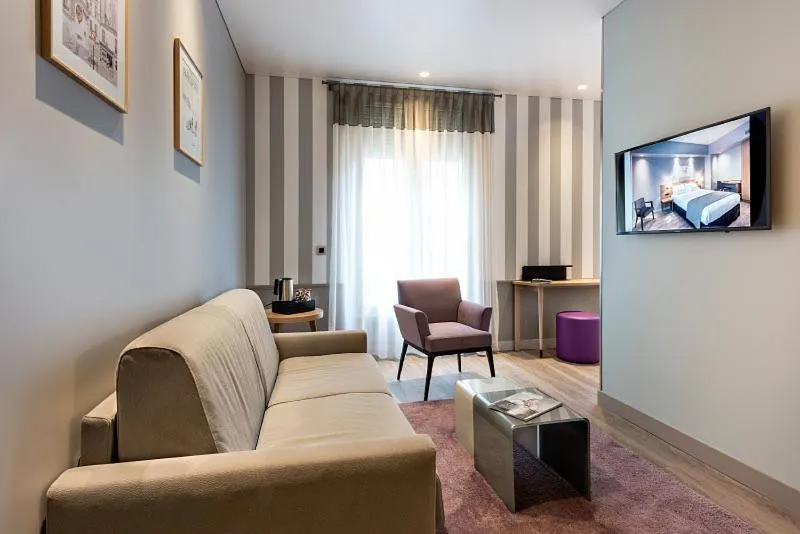 Junior Suite (3 Adults) in Hôtel Magellan