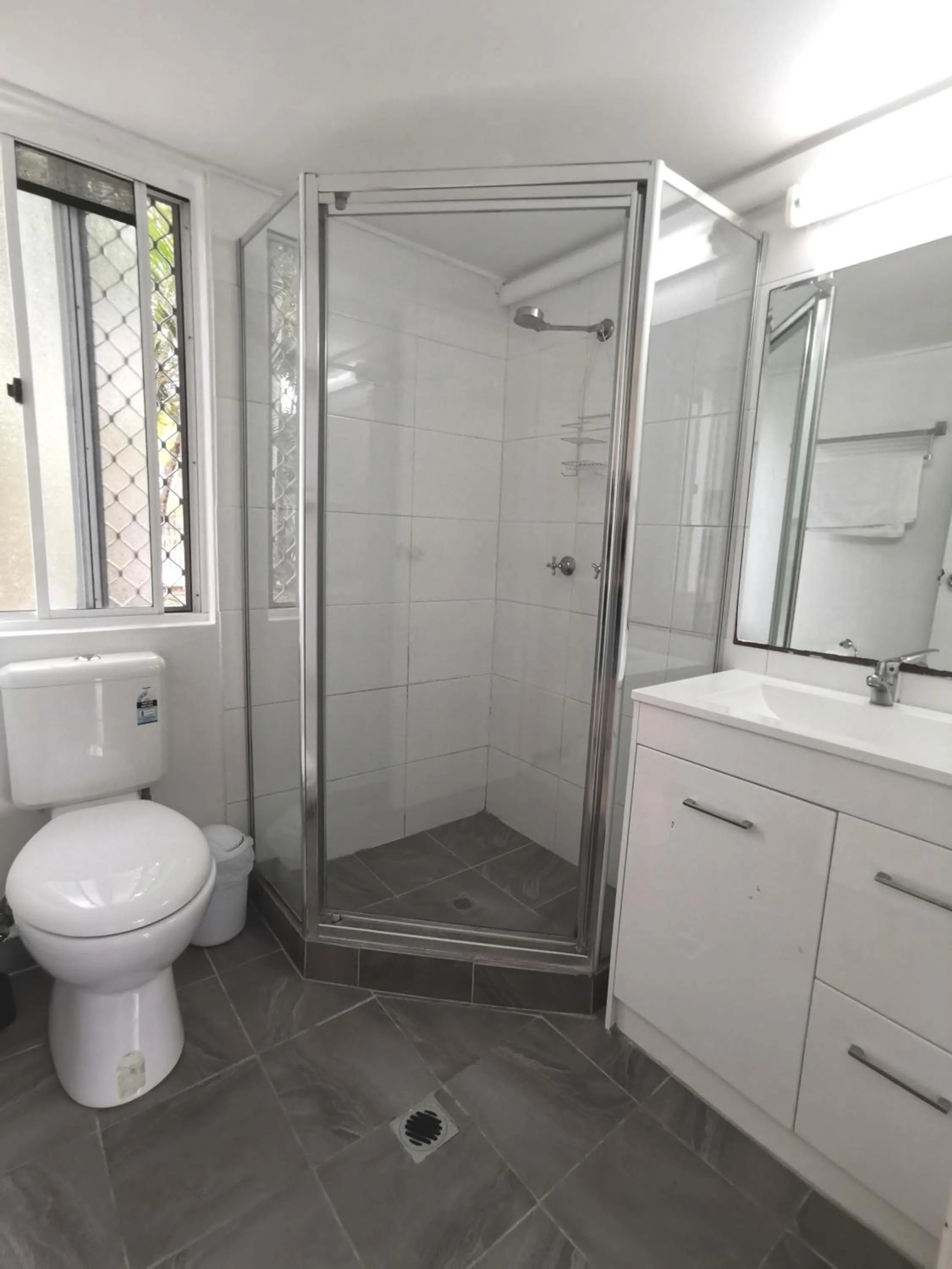 Deluxe Studio in Bay of Palms