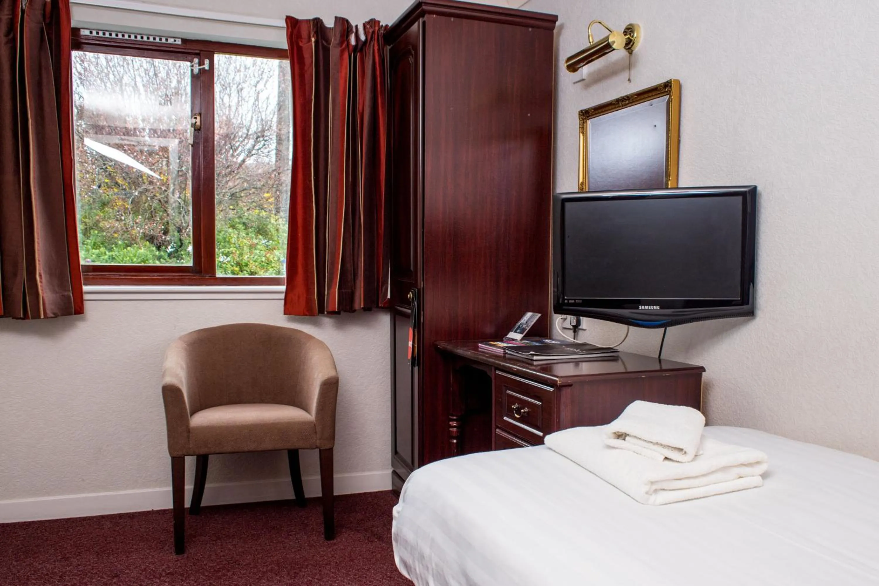 Bedroom, Bed in Kyle Hotel ‘A Bespoke Hotel’