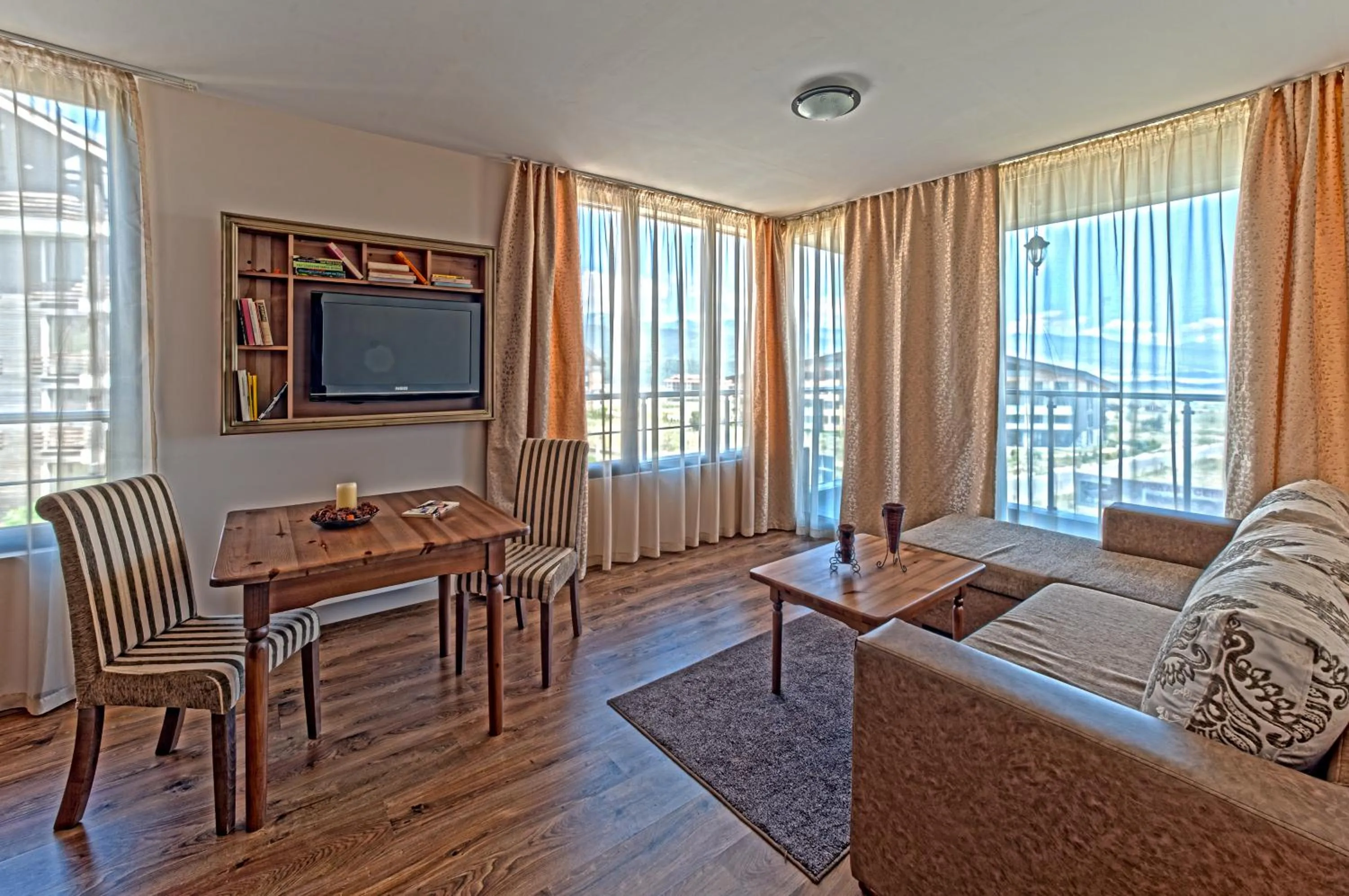 One-Bedroom Apartment with Free Spa Access - Main Building in Cornelia Deluxe Residence