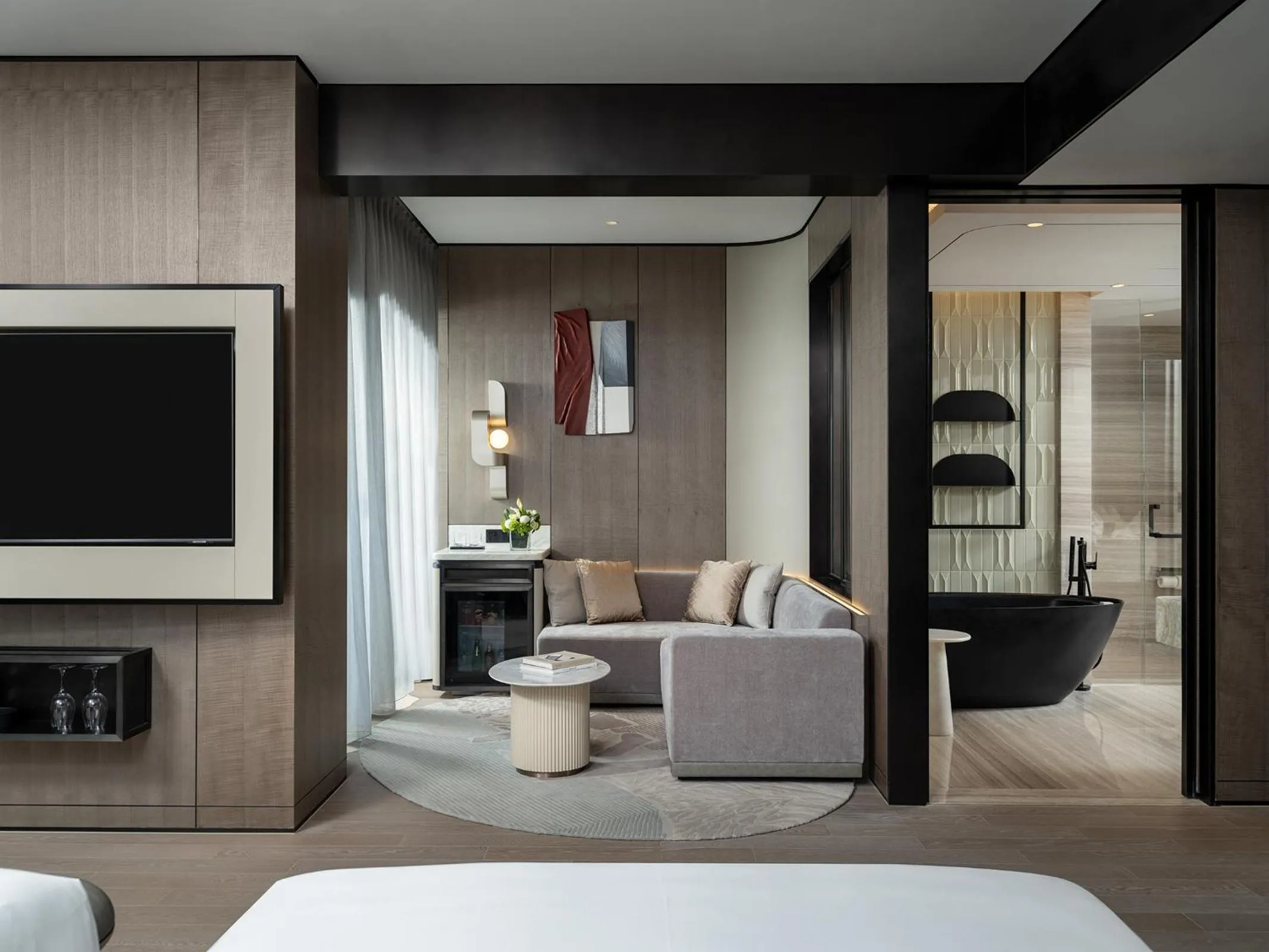 Premium King Room with Lake View in InterContinental Shanghai Harbour City by IHG