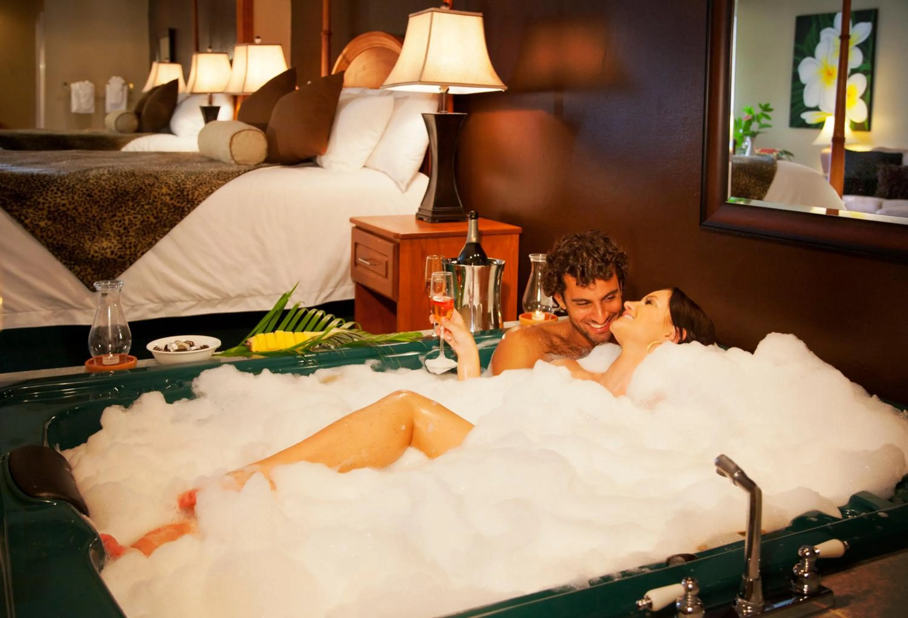 Luxury Suite - Water Front in Harmony Marina Suites