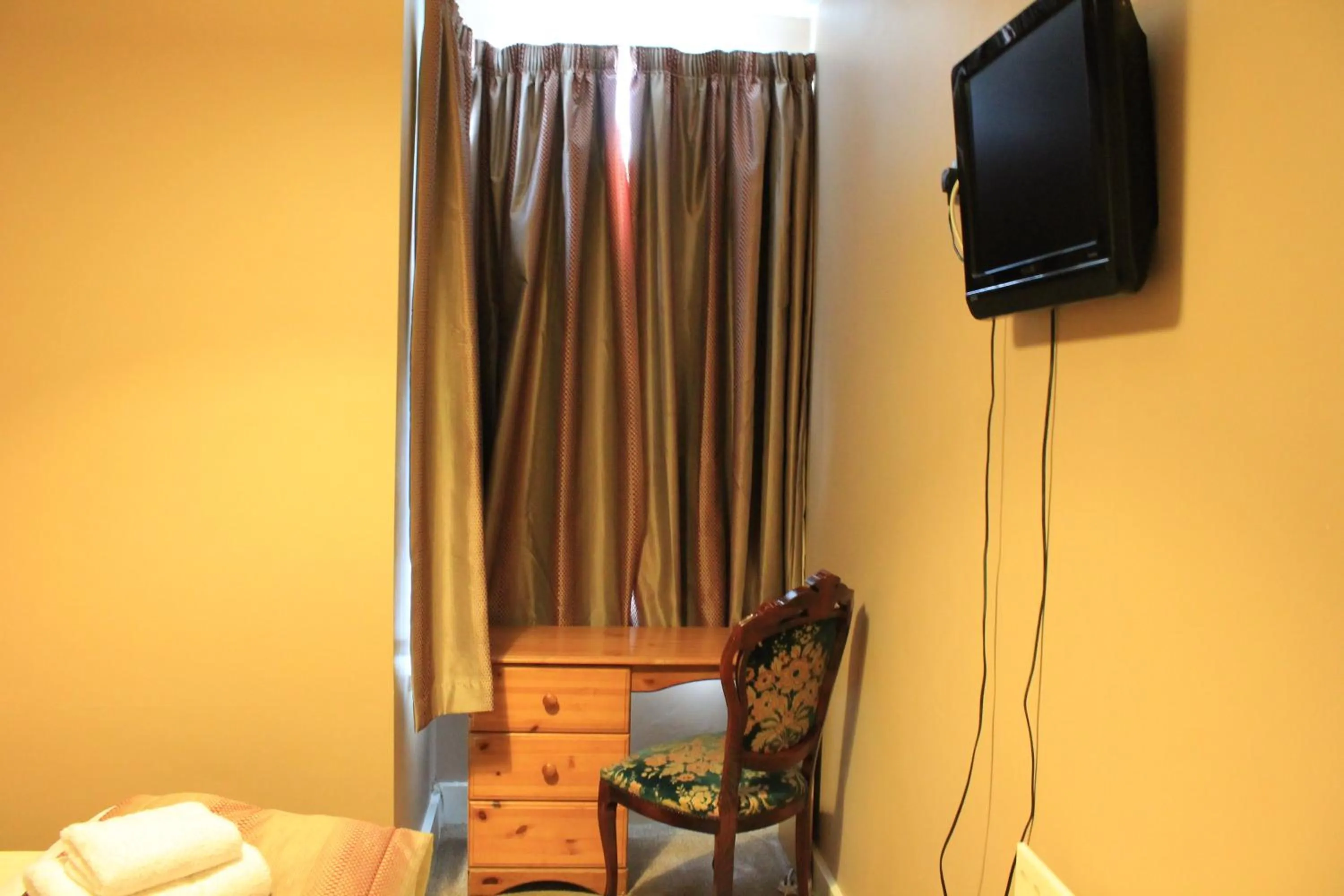 Single Room in Skylark Guest House