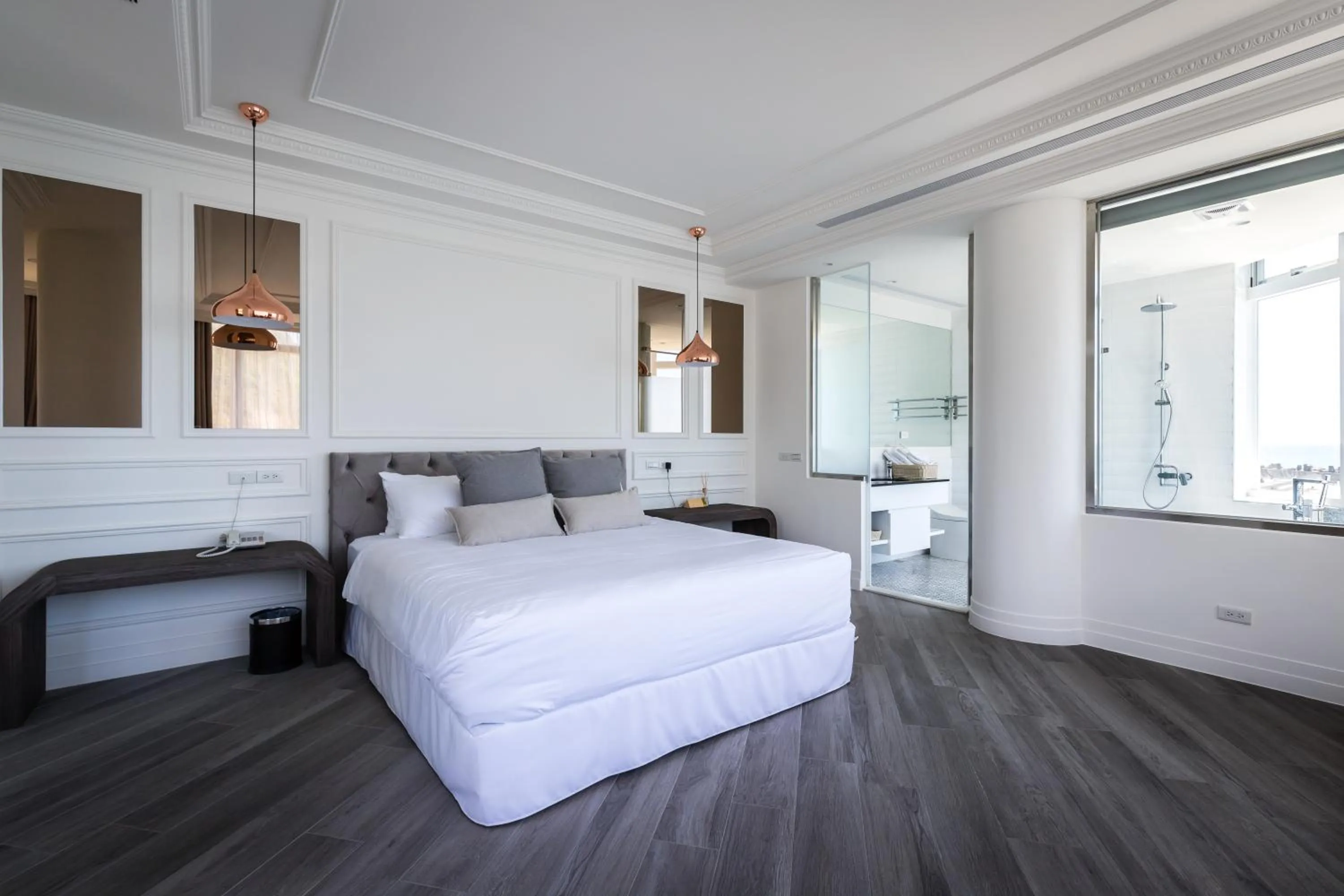 Bed in Brighthouse