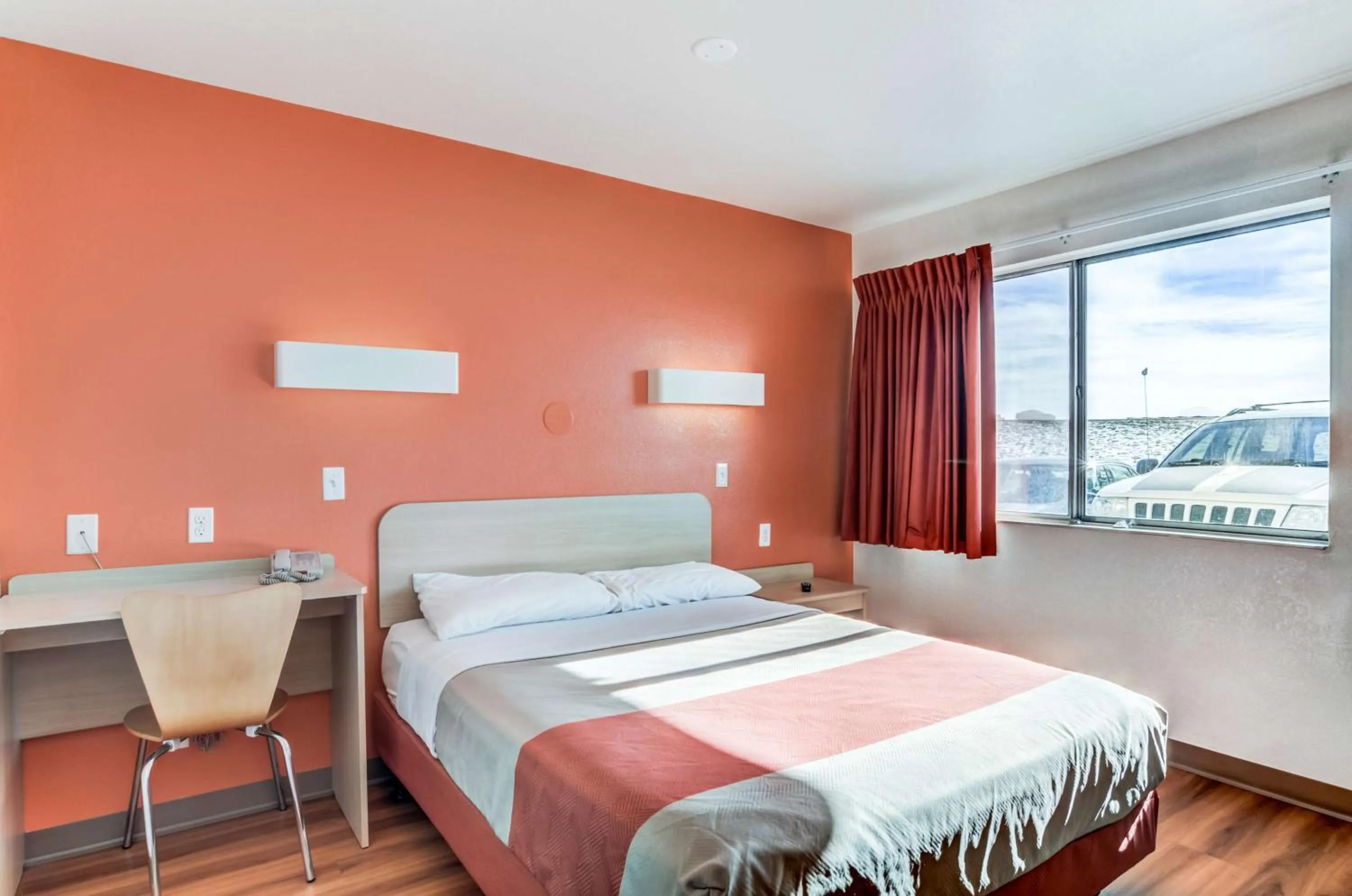 Double Room - Disability Access - Roll In Shower in Motel 6 Fort Collins, CO