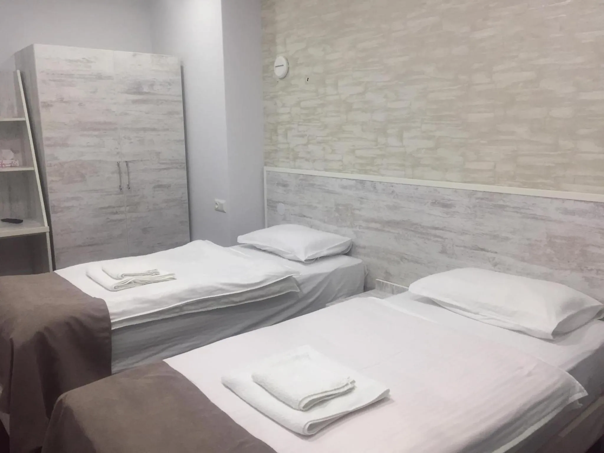 Budget Double or Twin Room - single occupancy in Hobby Hotel