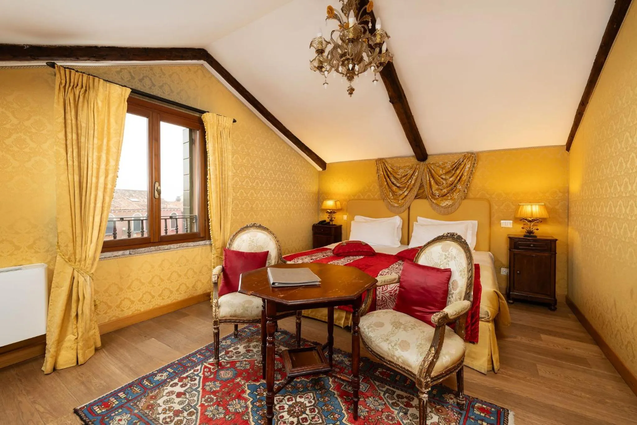 Deluxe Double or Twin Room in Relais Alberti