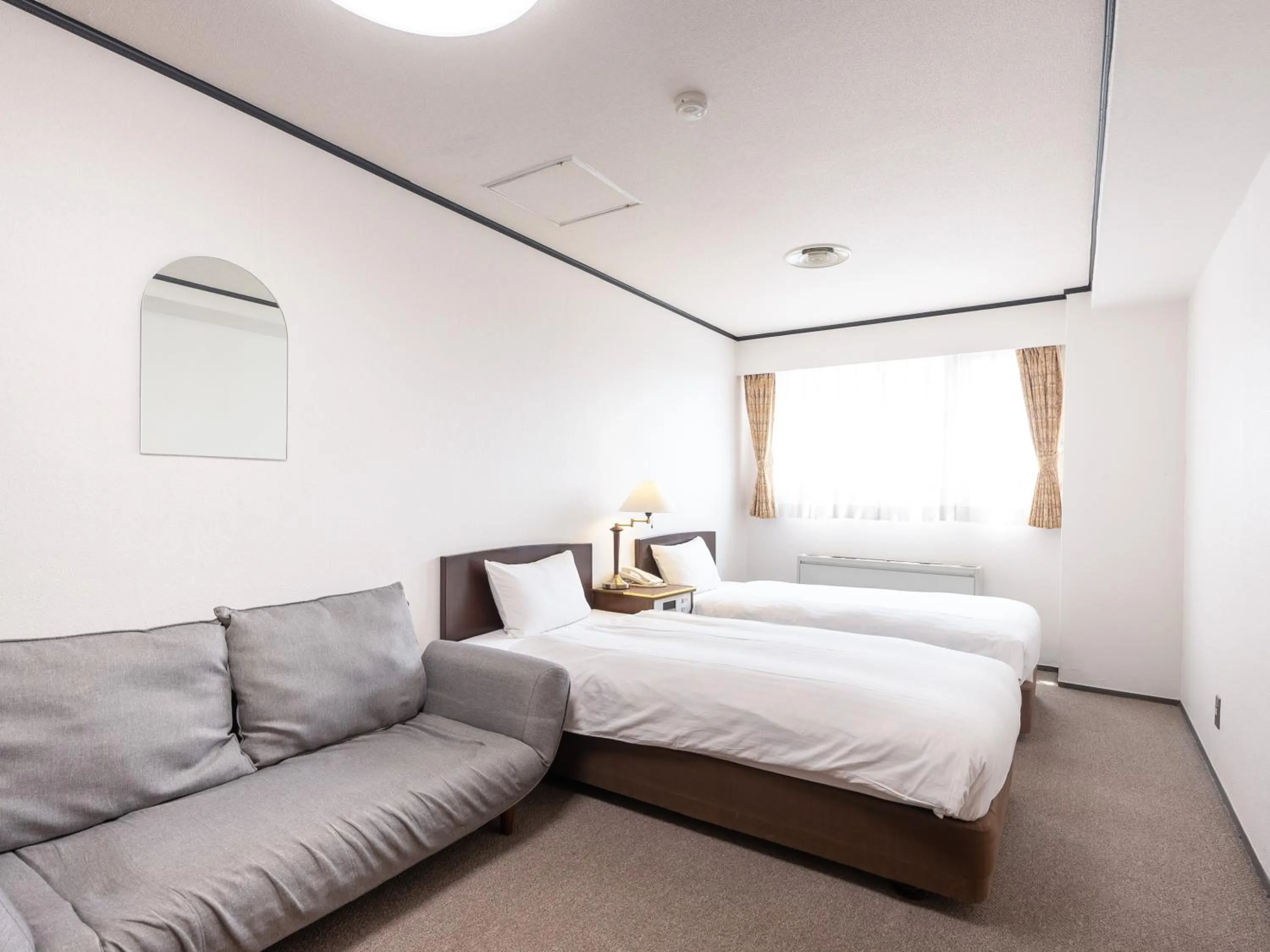 Twin Room - single occupancy - Smoking in Tabist Hotel New Washington Shibuya