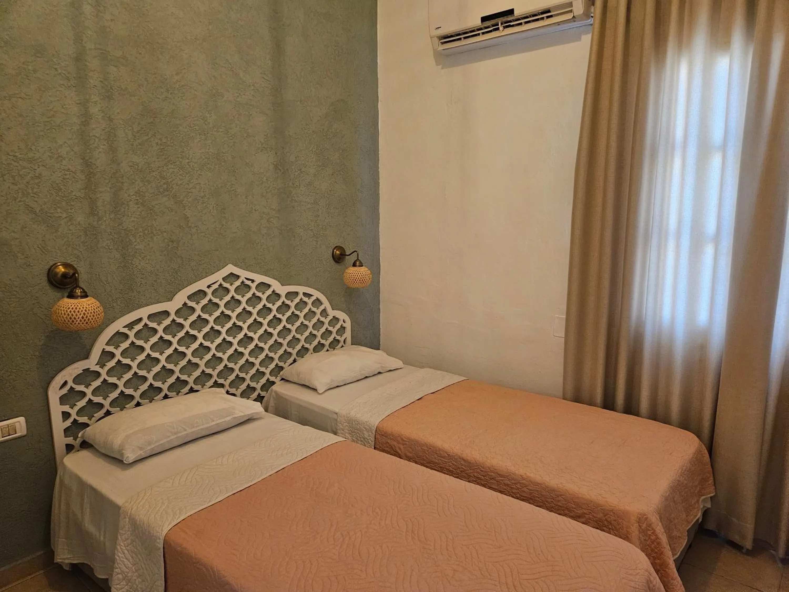 Double or Twin Room in Atara Hotel