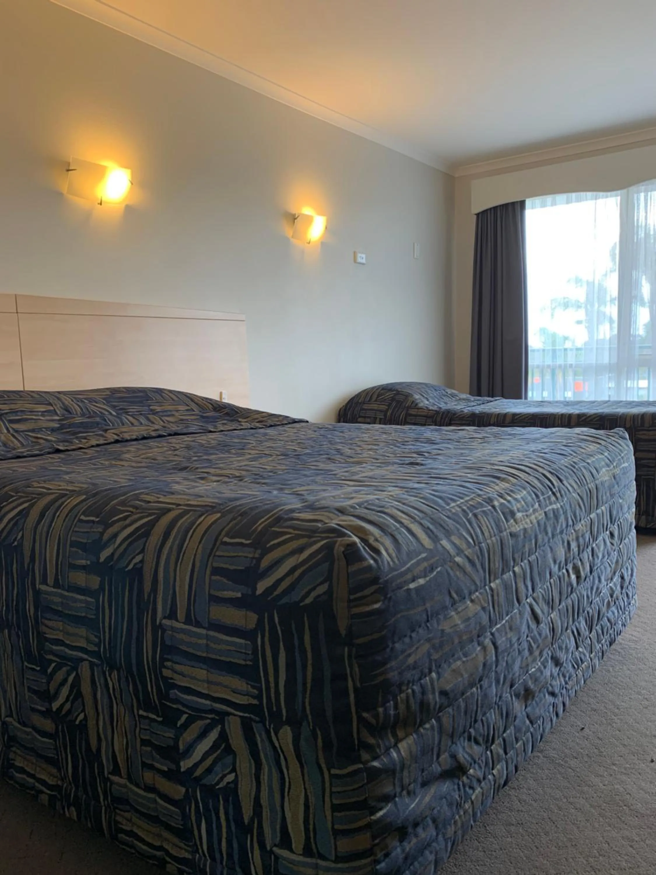 Triple Room in Shellharbour Resort and Conference Centre