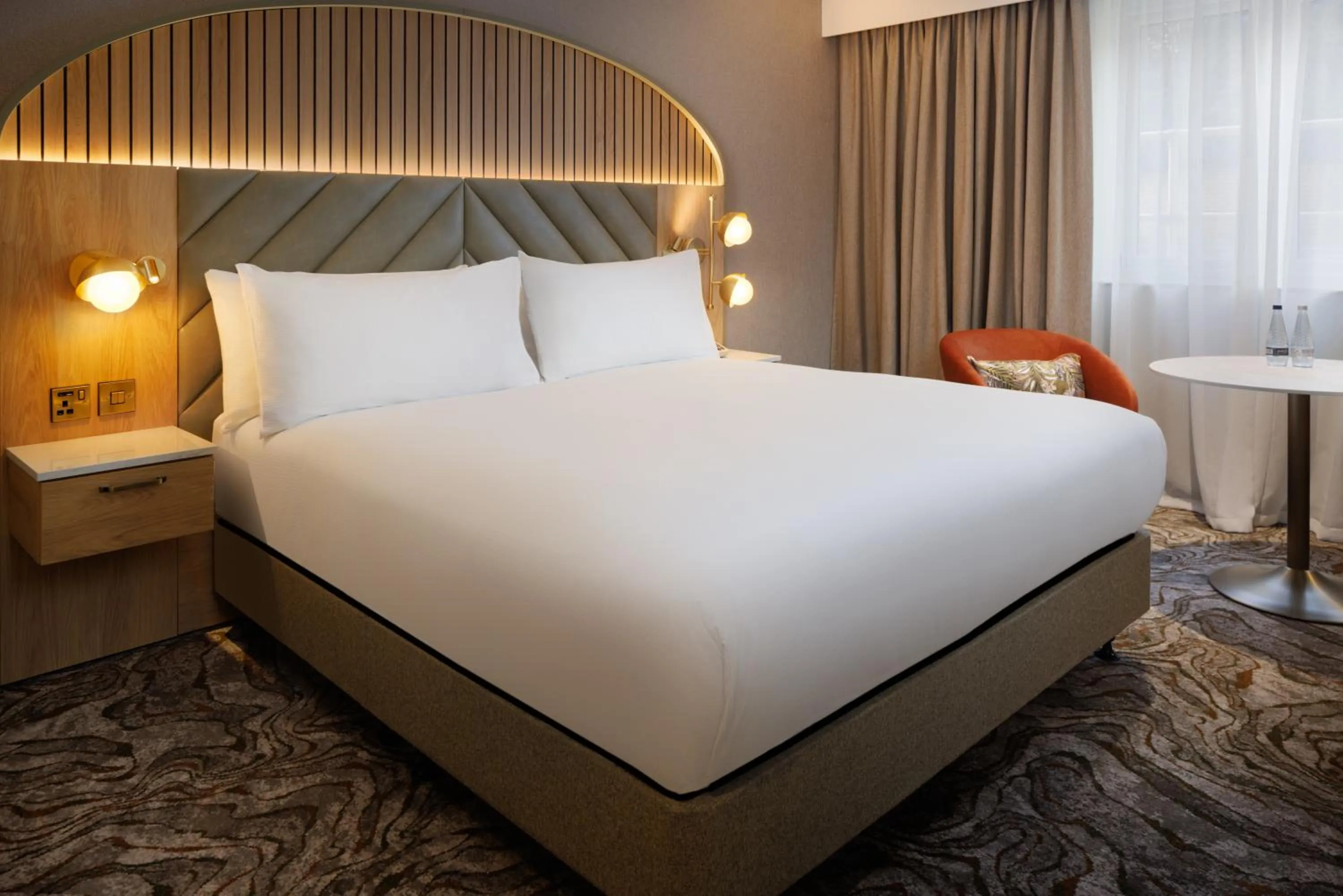 Superior King Room in DoubleTree by Hilton Bristol North