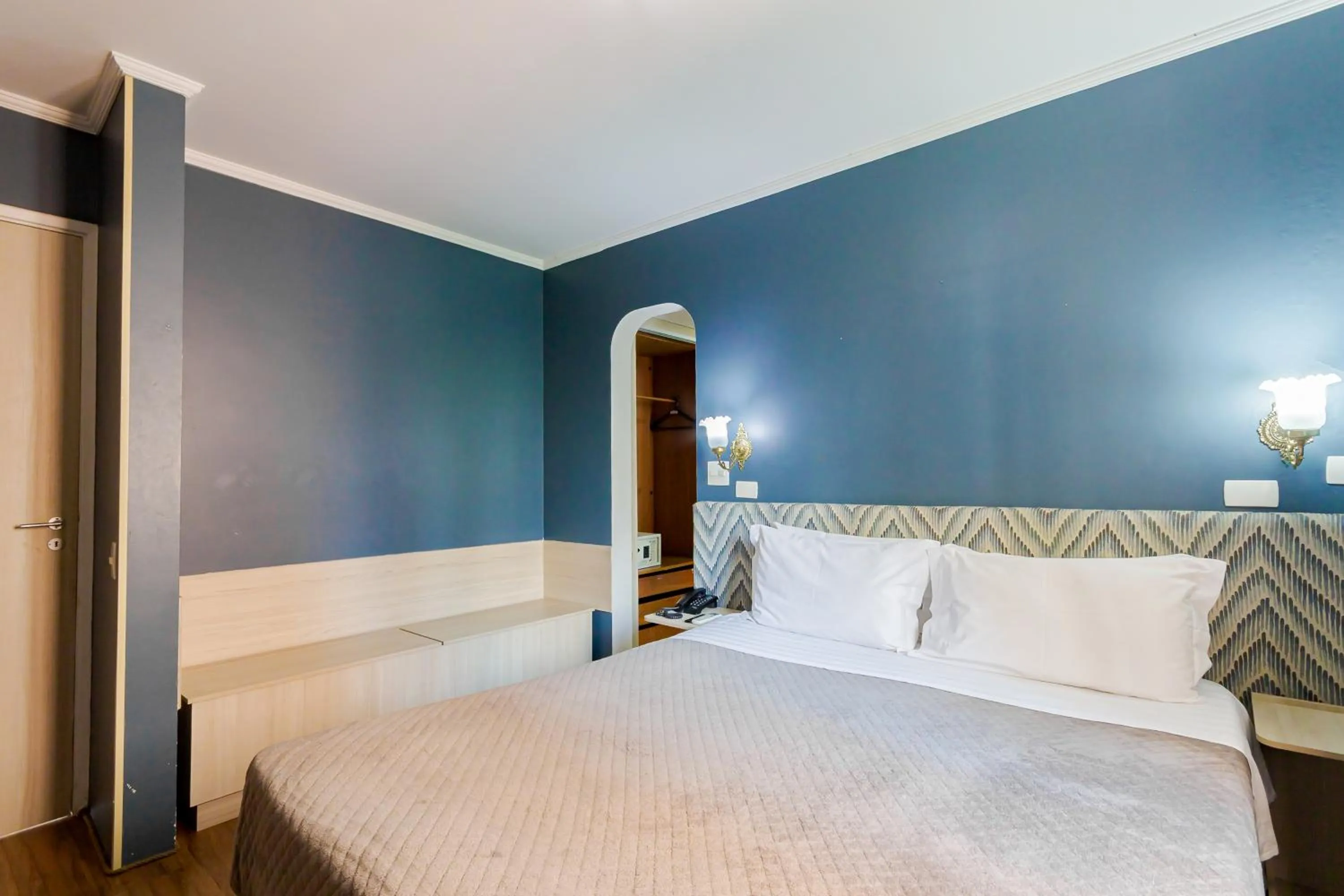 Superior Room in Paulista Flat