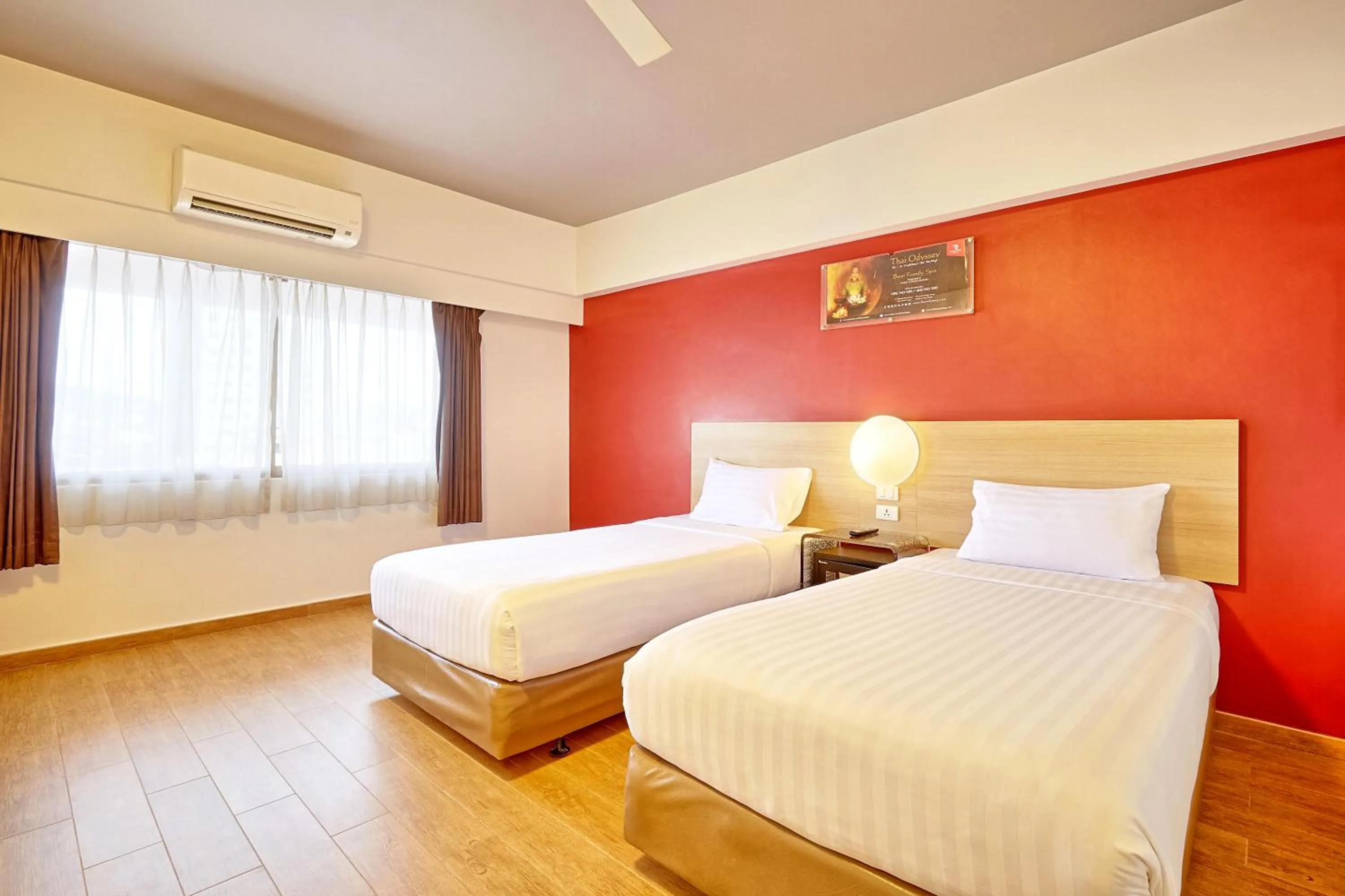 Superior Twin Room in Red Planet Hat Yai SHA extra plus
