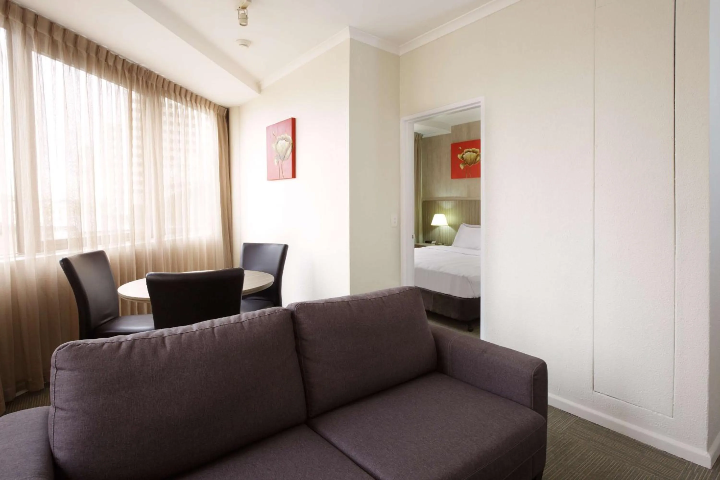 Junior Suite in Metro Hotel Marlow Sydney Central