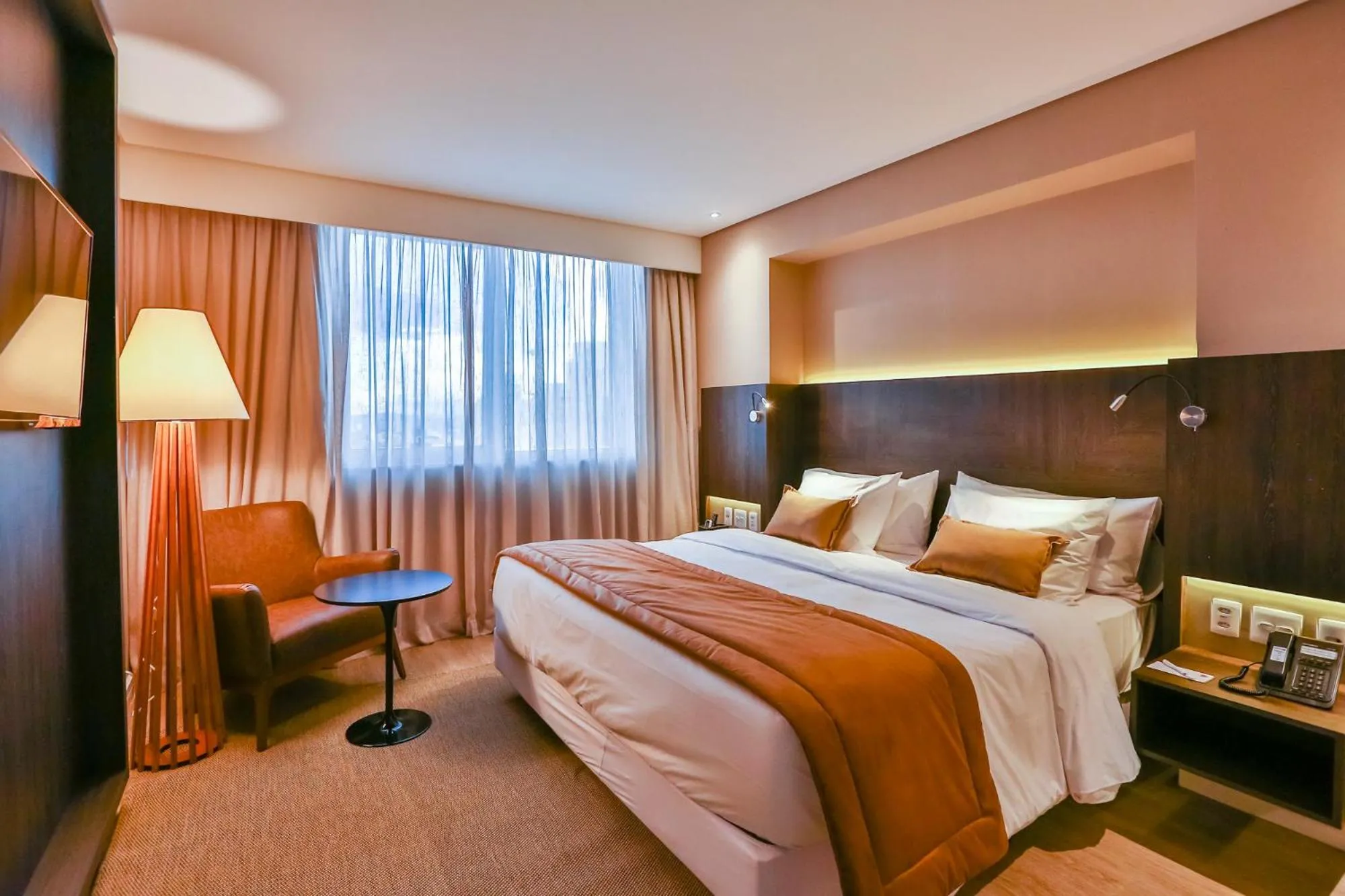 Deluxe Suite with Spa Bath - single occupancy in Transamerica Collection Goiania