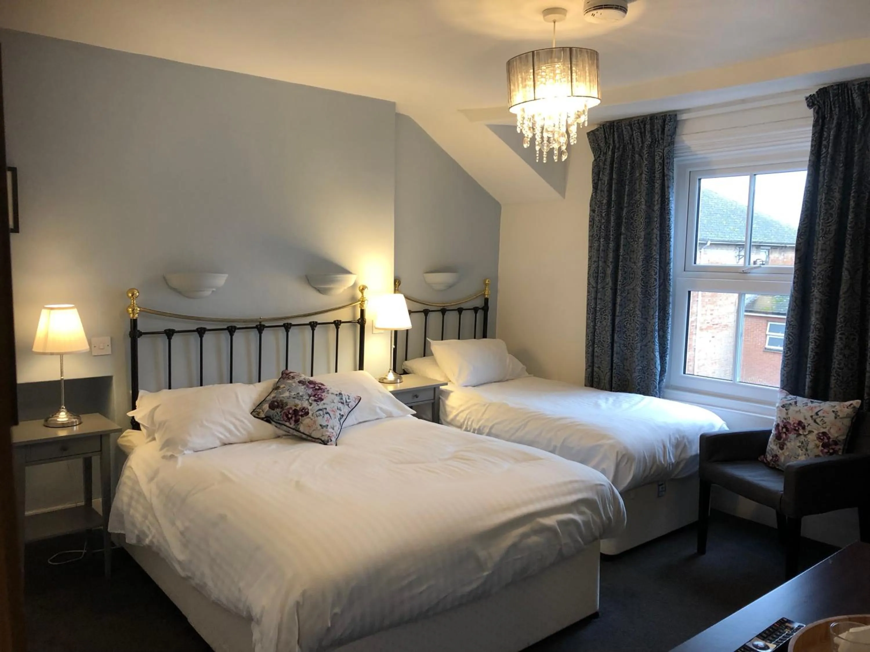 Standard Double or Twin Room in Newton House Oxford