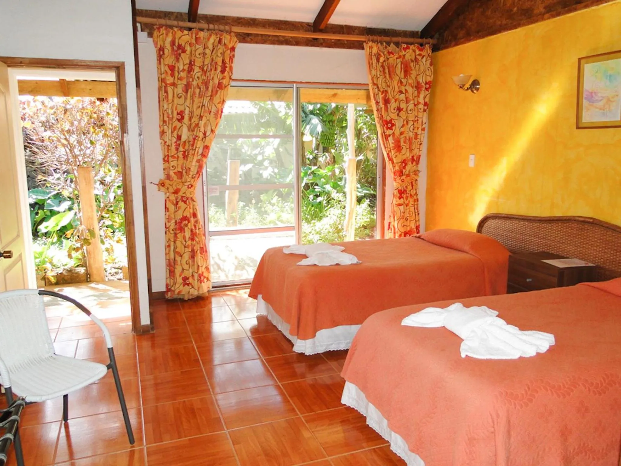 Quadruple Room with Garden View - single occupancy in Tupa Hotel