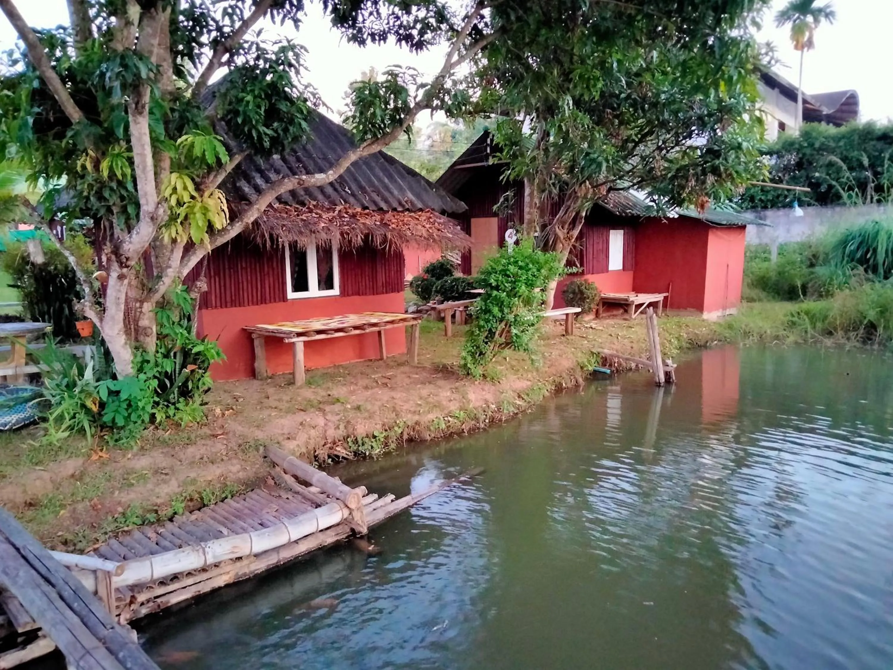 Cottage with Shared Bathroom in Rainbow House Pai