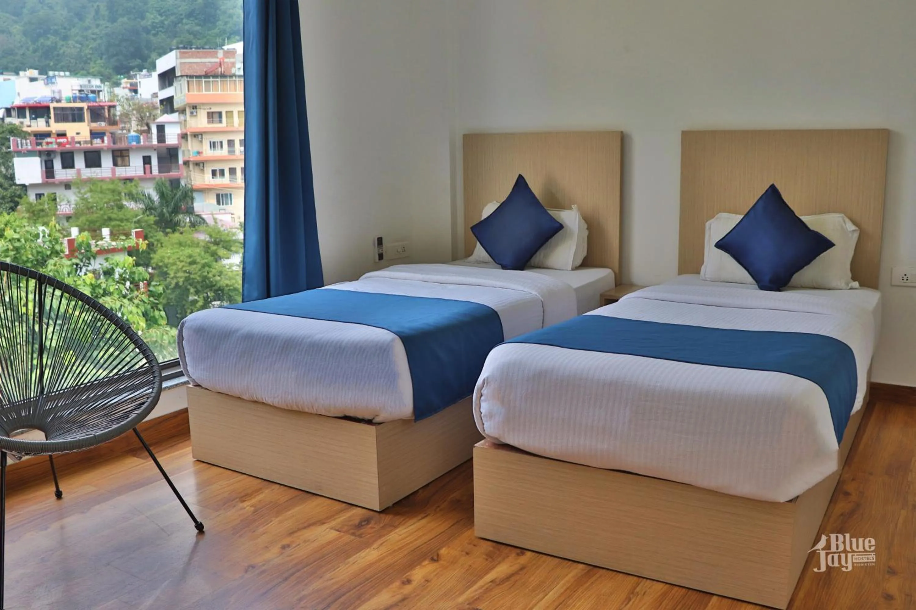 Deluxe Double or Twin Room - single occupancy in The Blue Jay Hostel - Dorms & Rooms