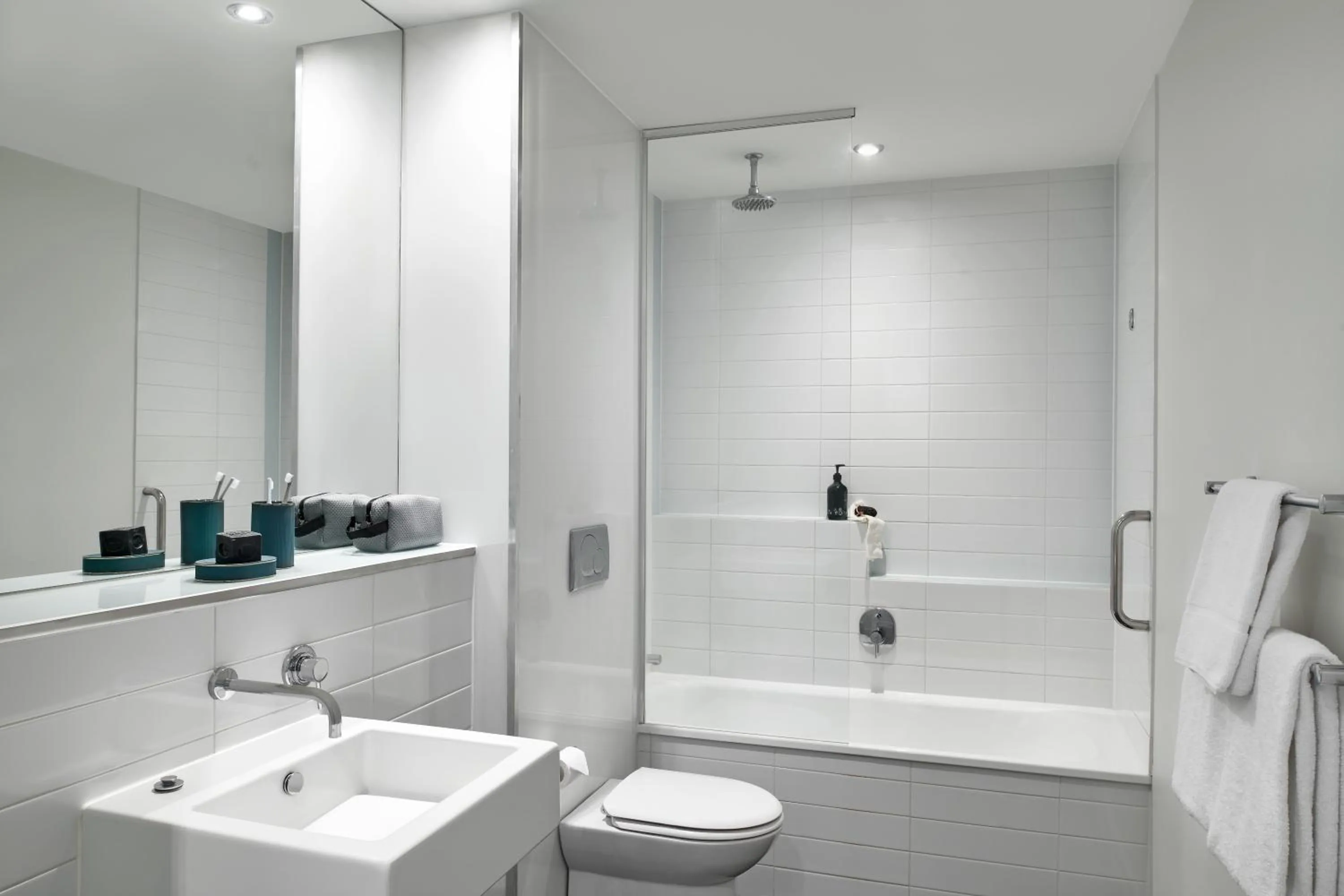 Two Bedroom Apartment - Adjoining in Punthill Williamstown