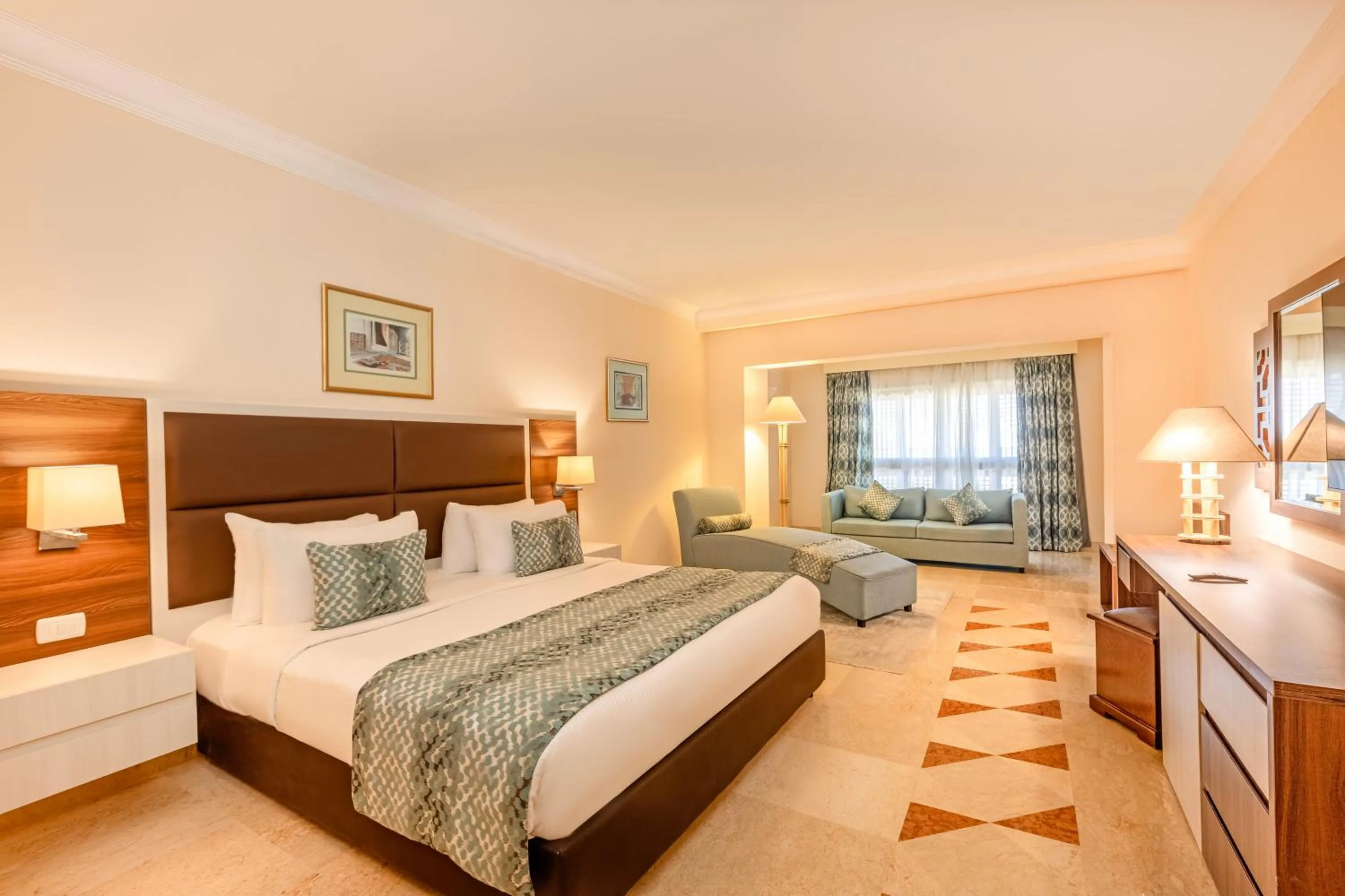 Family Suite in Continental Hotel Hurghada