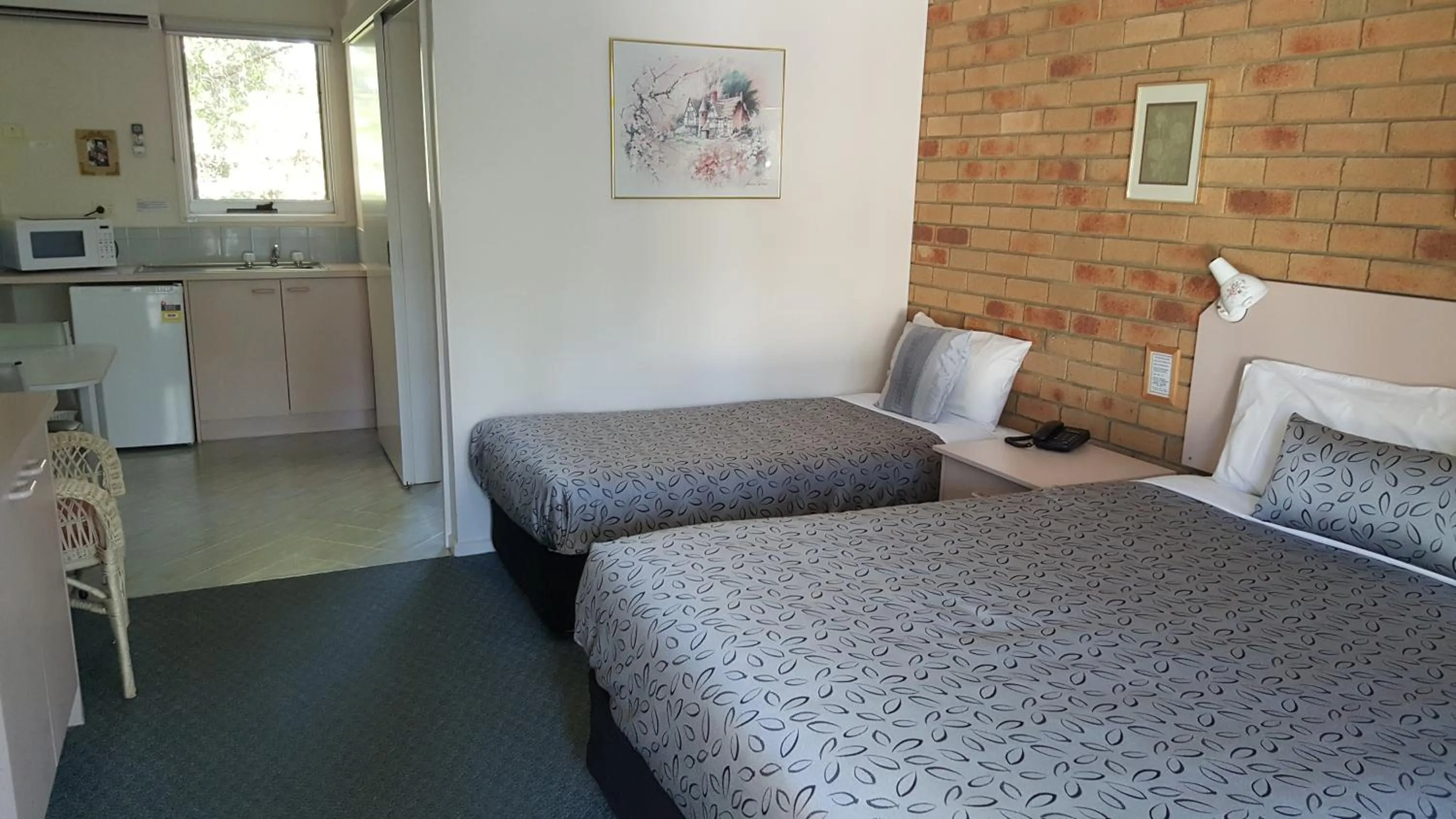 Twin Room in The Balnarring Motel