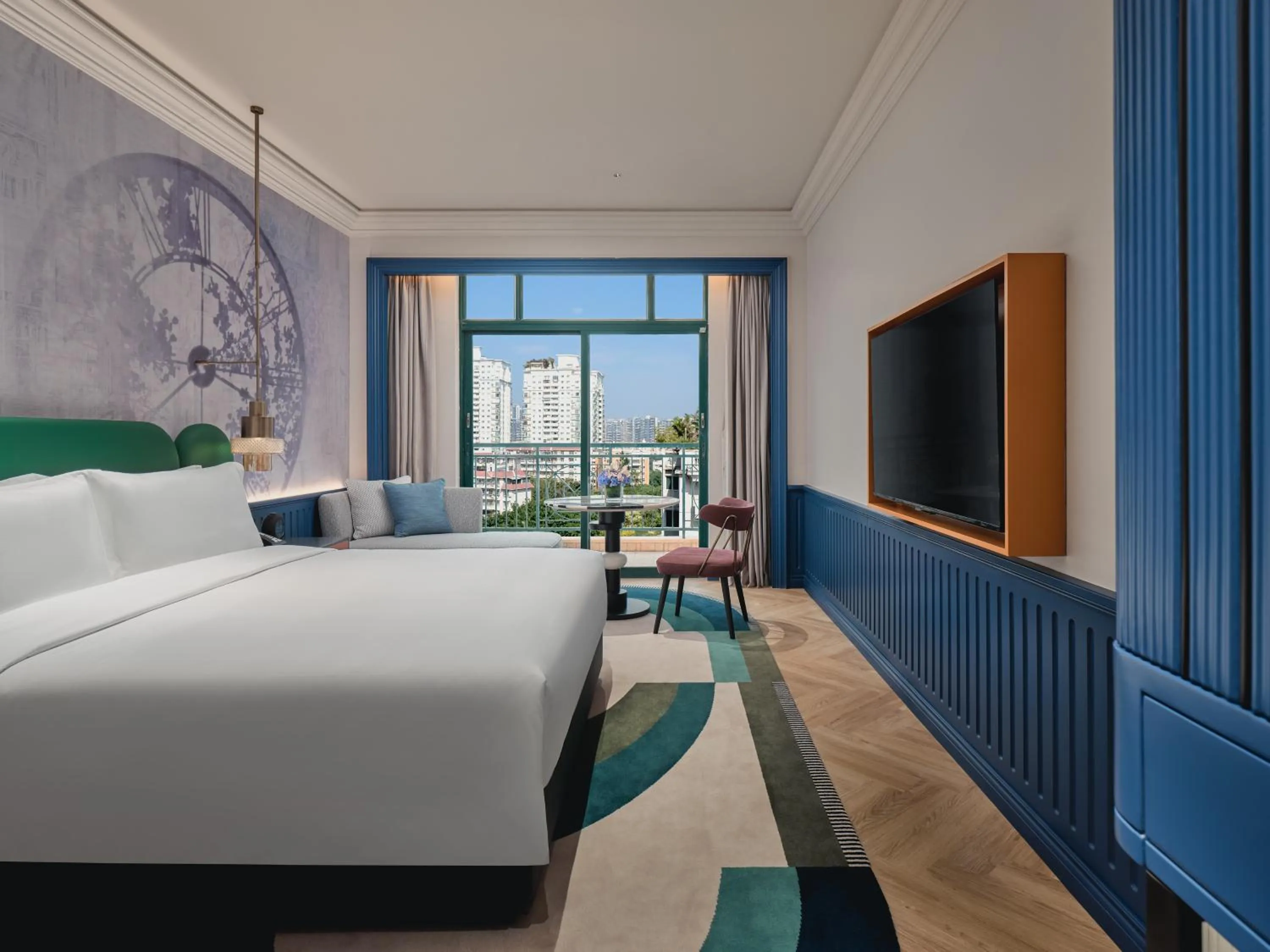 Standard King Room with Balcony in Hotel Indigo Shenzhen Overseas Chinese Town by IHG