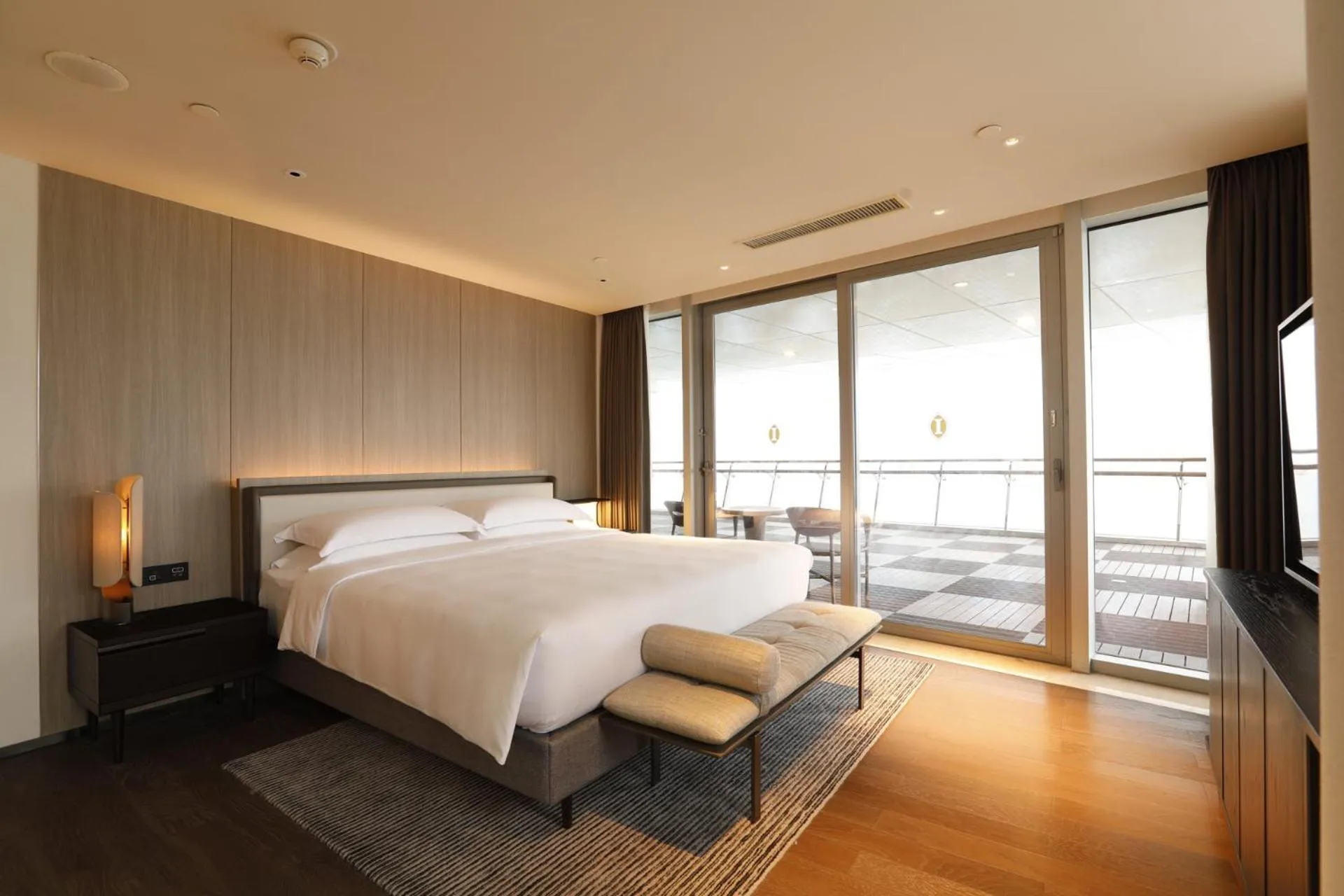 2 Bedroom Suite Ocean View in Intercontinental Shenzhen Dameisha Resort by IHG