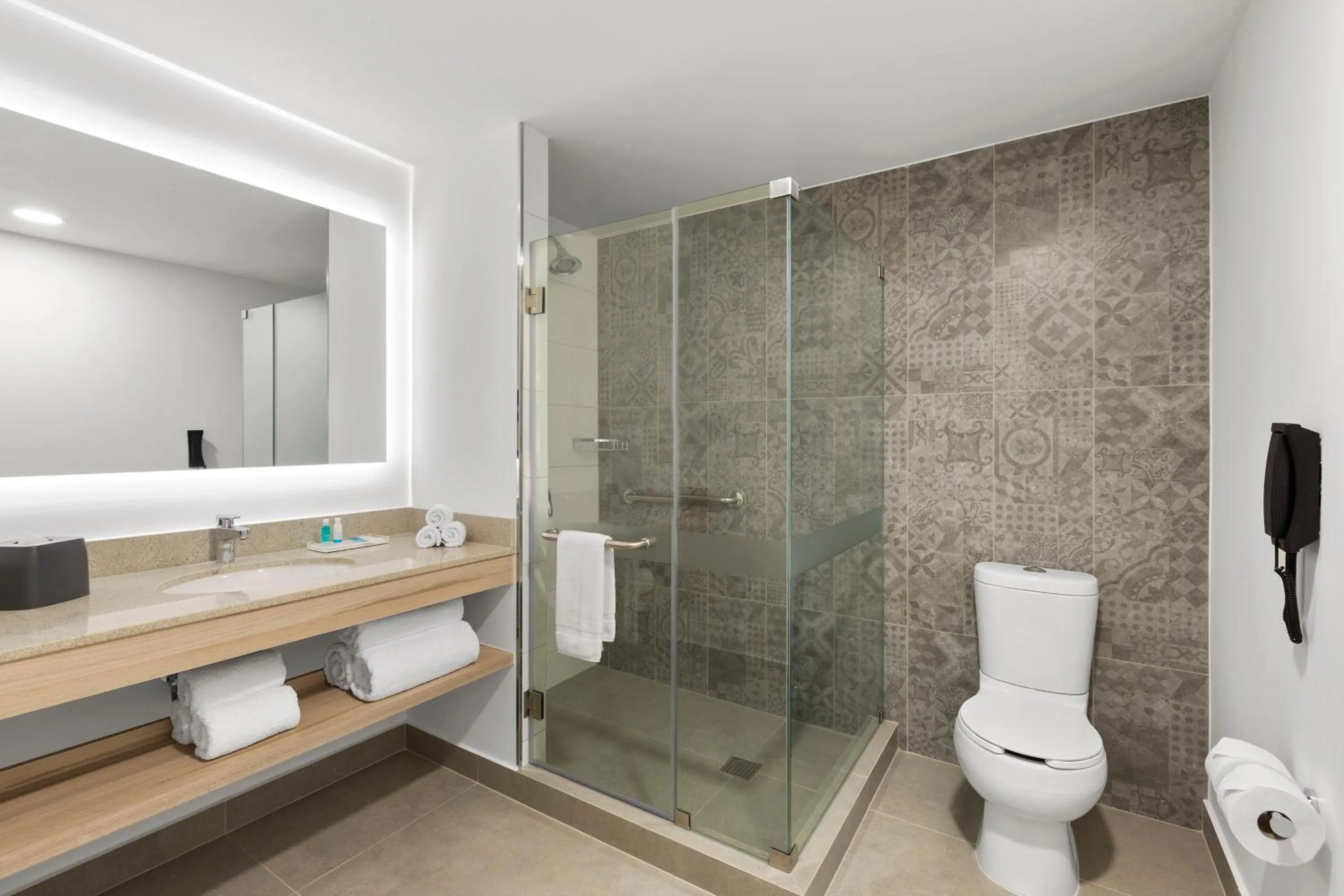 Standard King Room with Extra Space in Holiday Inn Express - Lima San Isidro by IHG