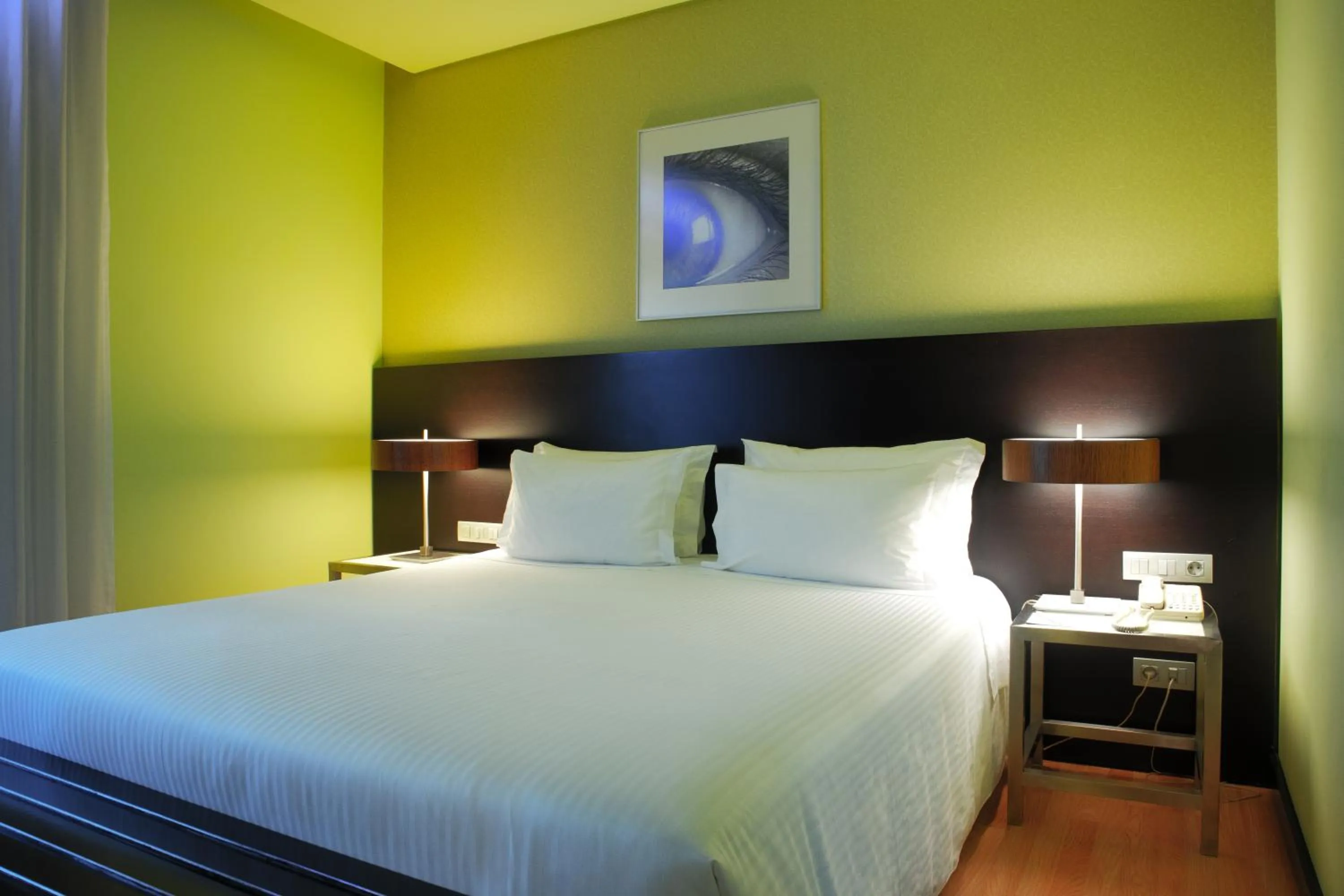 King Suite in SANA Capitol Hotel