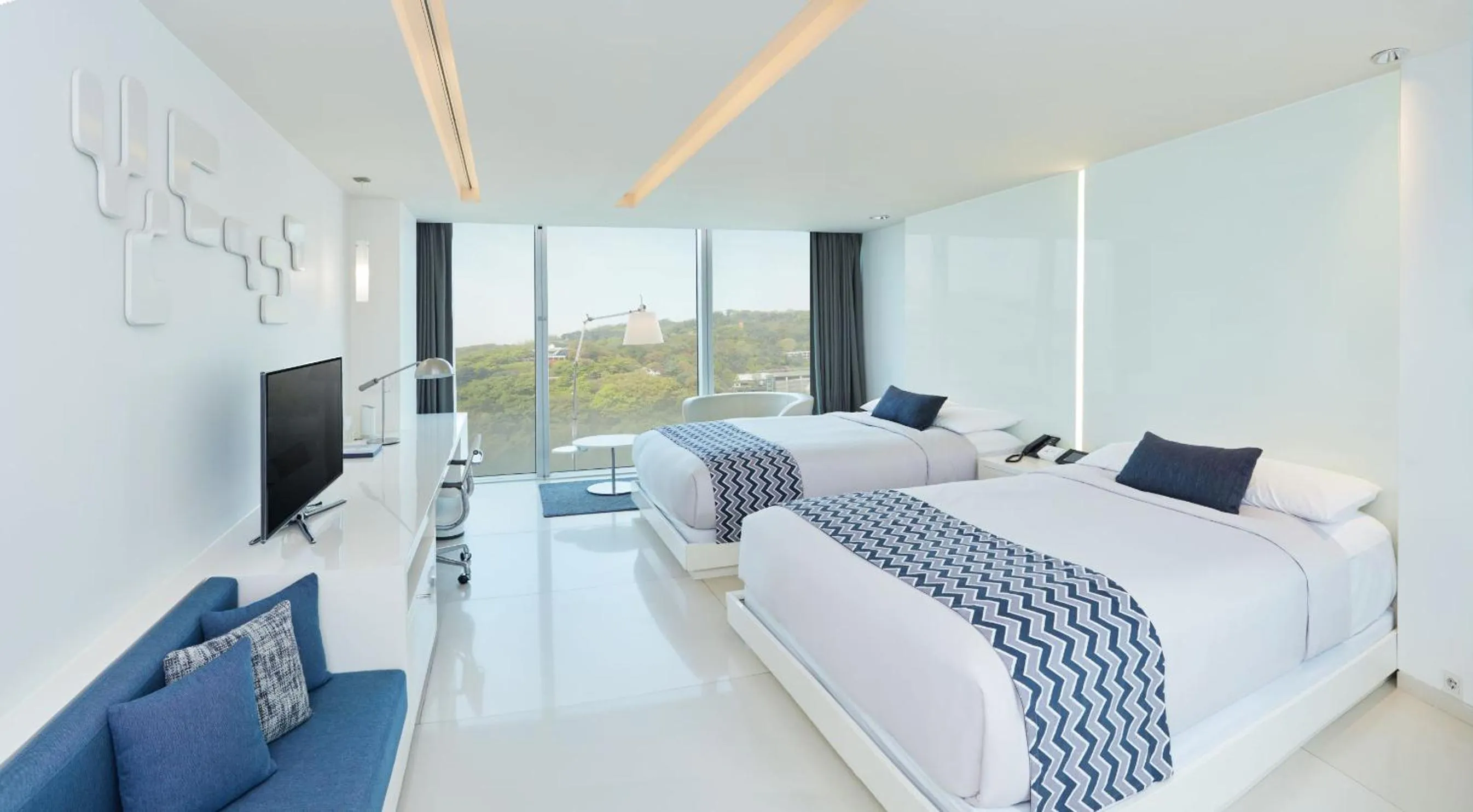 Deluxe Twin Room with Mountain View in Vista Walkerhill Seoul - formerly W Seoul